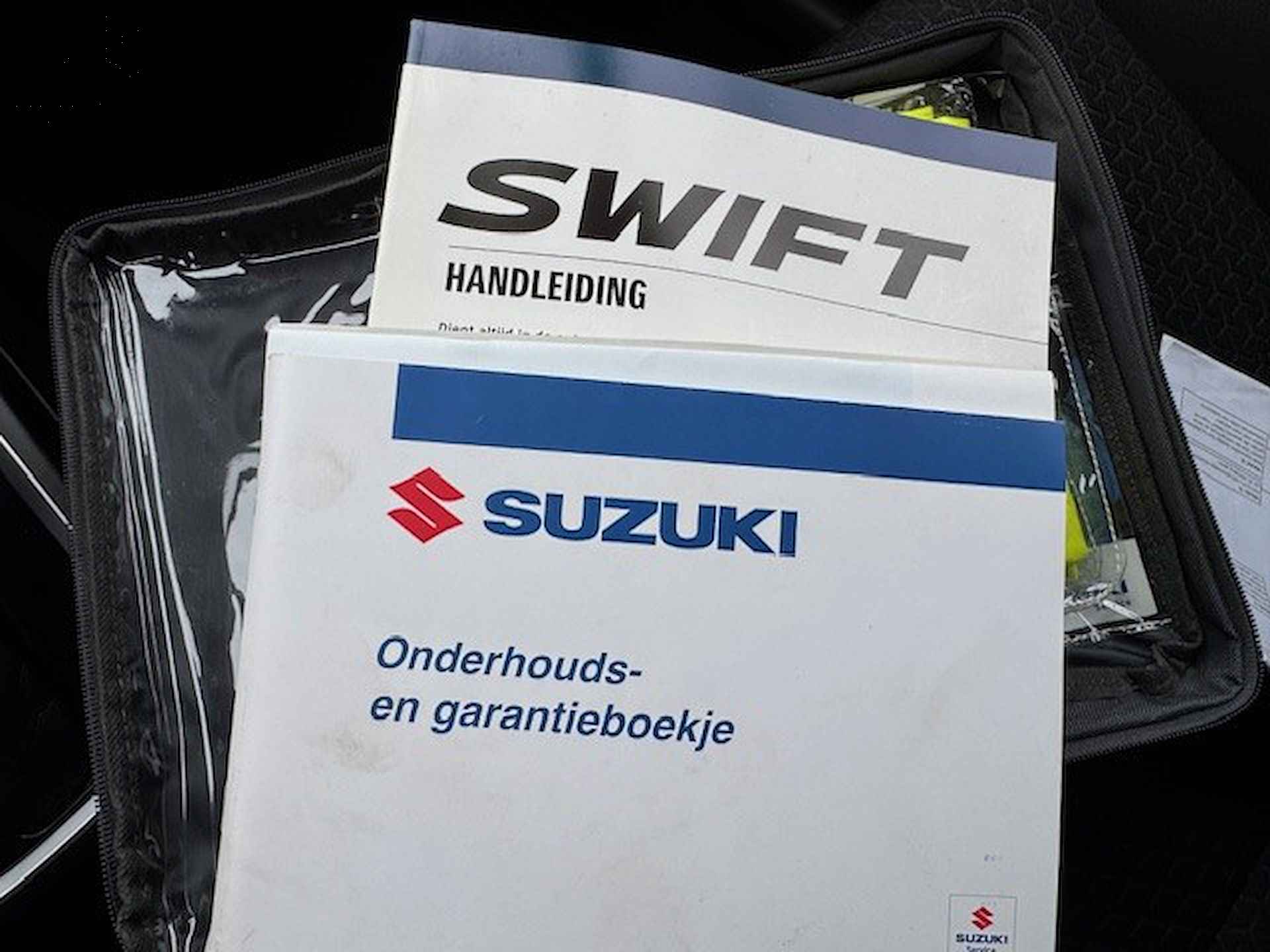 SUZUKI Swift 1.2 DualJet 90pk Select CVT/AUTOMAAT - 39/45