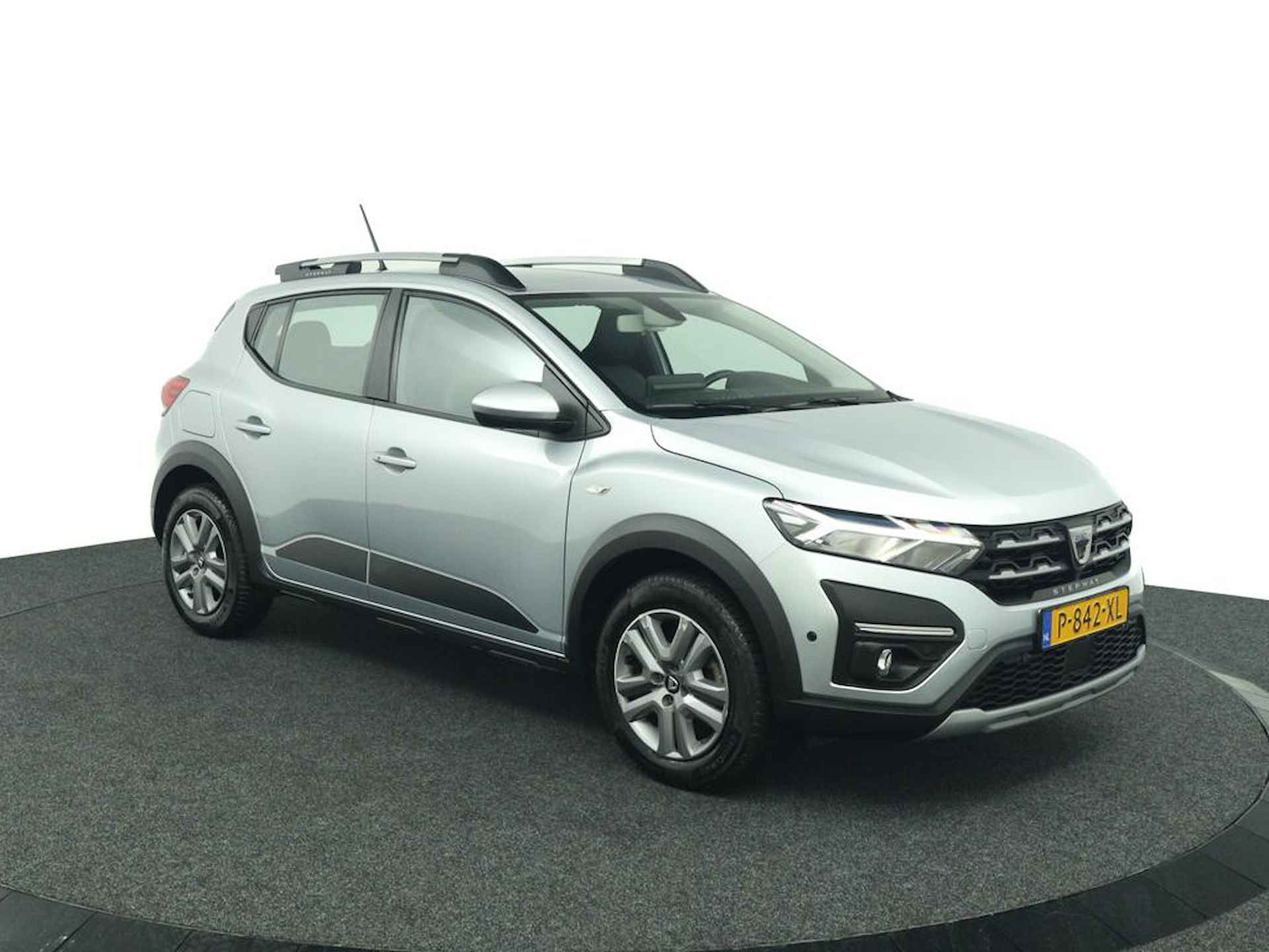 Dacia Sandero Stepway 1.0 TCe 100 Bi-Fuel Expression | LPG G3 | Camera | Navigatie | Origineel Nederlands | Eerste Eigenaar | Climate Control | Cruise Control | Metallic Lak | LED Koplampen | - 7/46