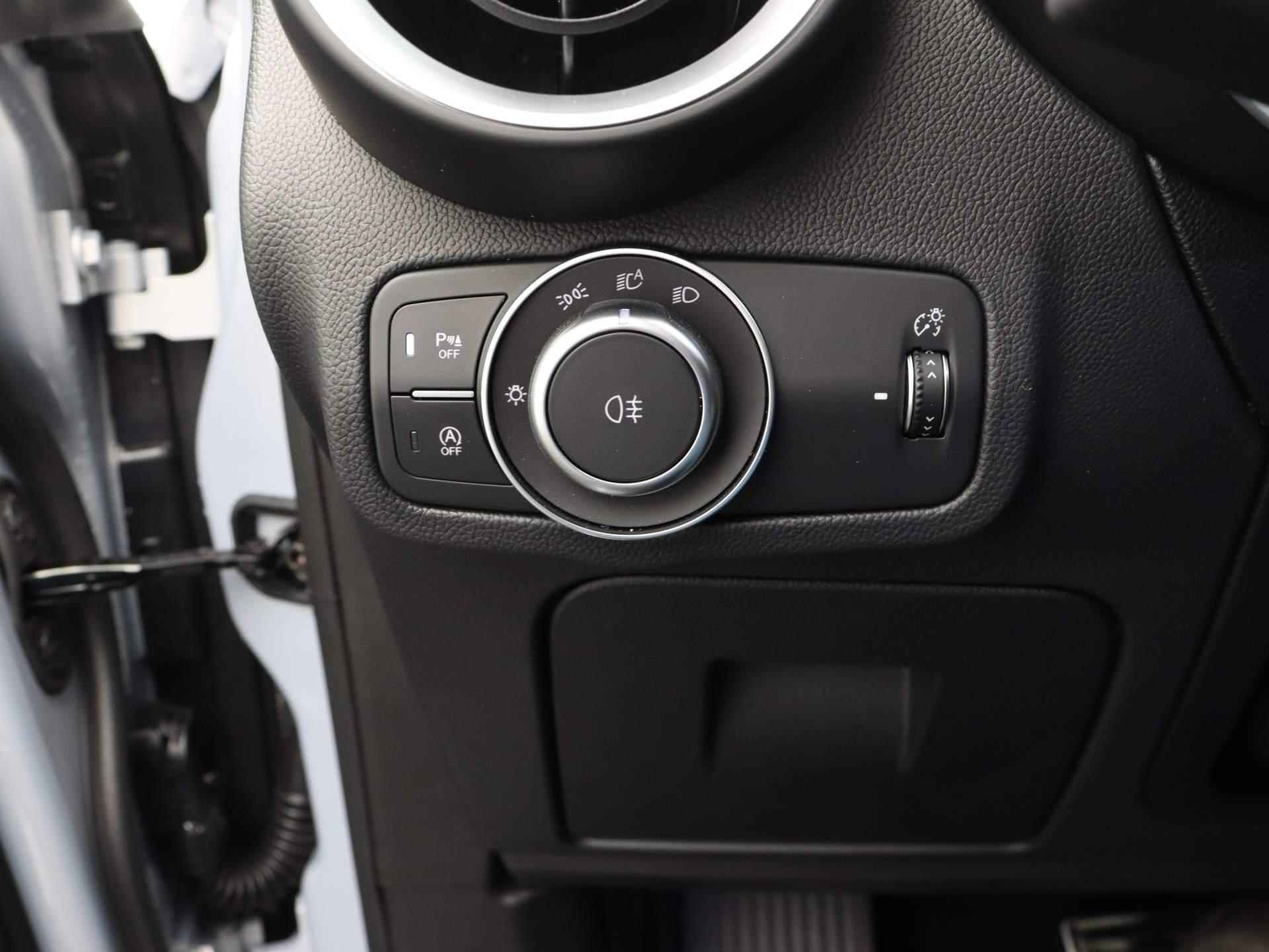 Alfa Romeo Stelvio 2.0 T GME AWD Veloce | Elektrisch Inklapbare Trekhaak | Panorama Dak | 21 Inch Velgen | Harman Kardon Soundsystem | - 19/26