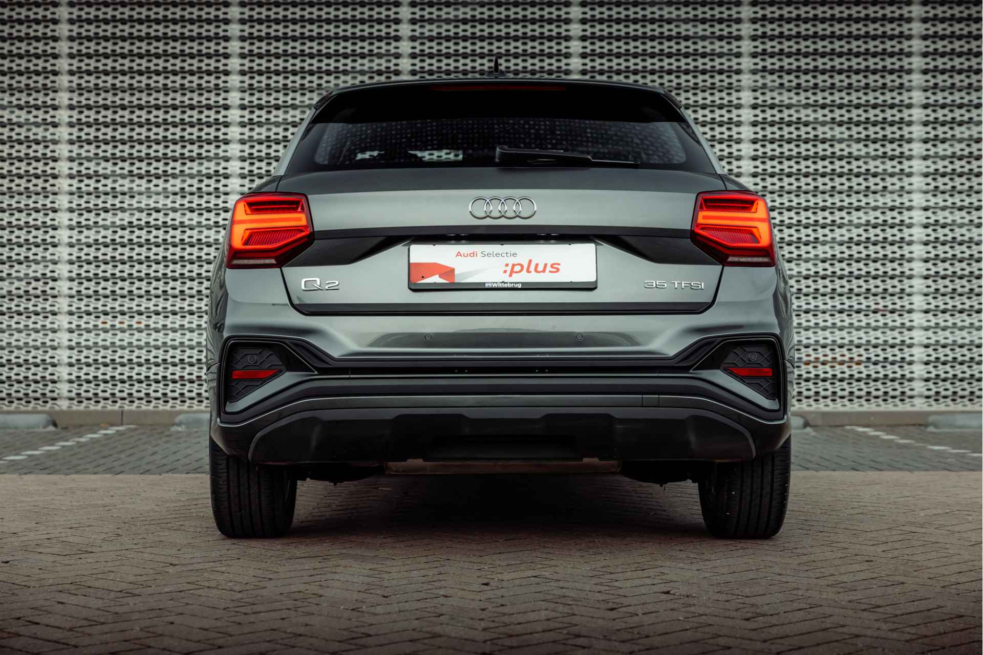 Audi Q2 35 TFSI 150pk s-tronic S Edition - 7/29