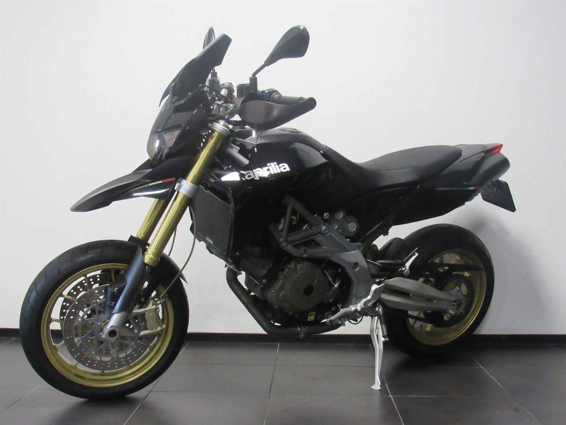 Aprilia DORSODURO SMV 750 - 2008 - 4/26