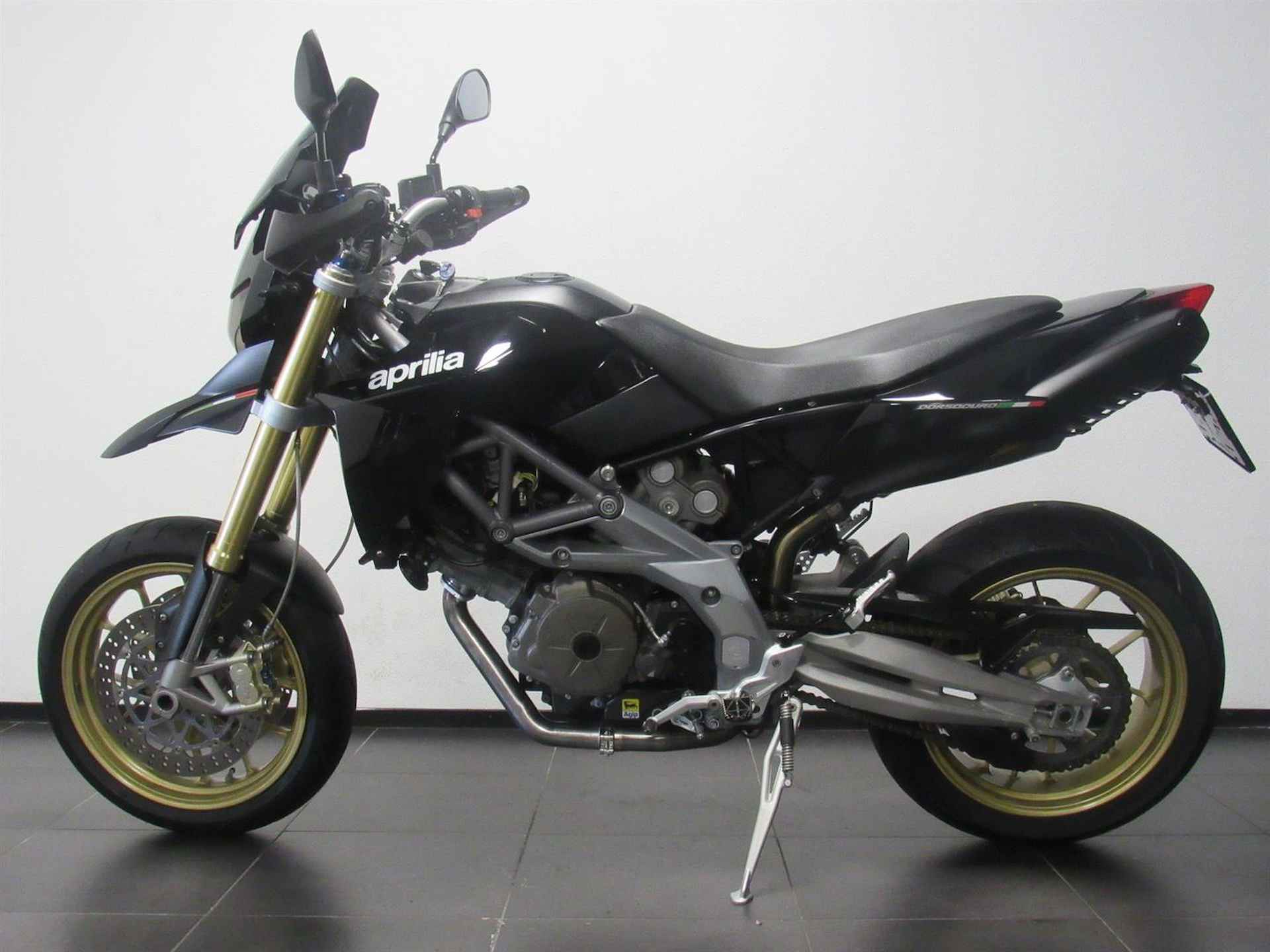 Aprilia DORSODURO SMV 750 - 2008 - 6/26