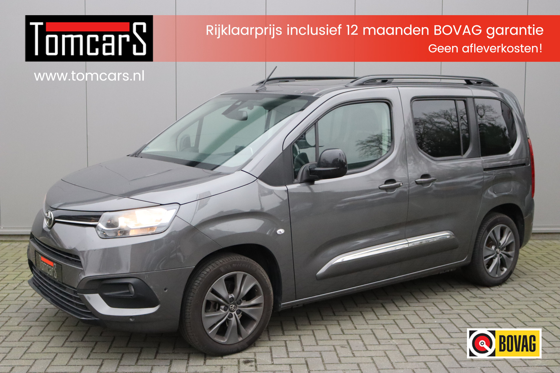 Toyota PROACE CITY 1.2 Turbo Dynamic Panoramadak/Trekhaak/Navigatie/Adaptive Cruise-Control