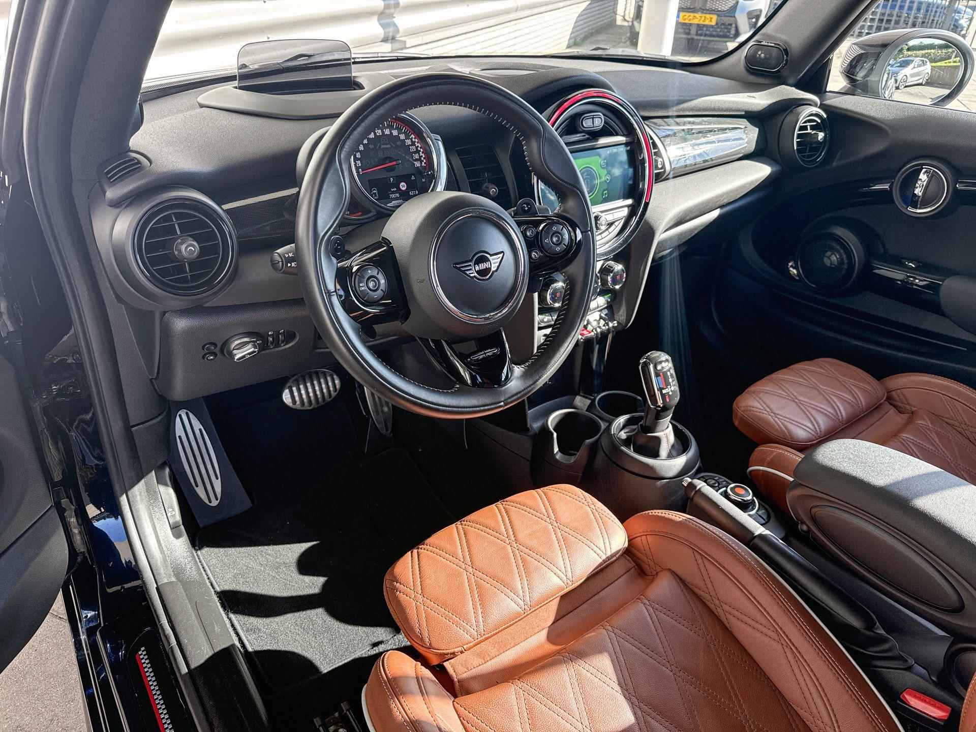 MINI Cabrio John Cooper Works Chili/ Serious Business / harman/kardon - 26/26