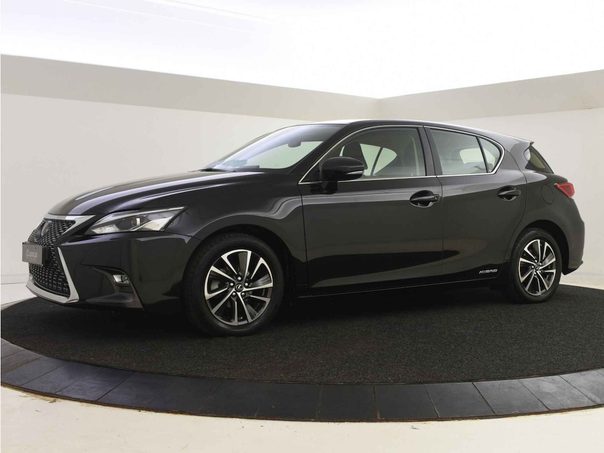 Lexus CT 200h Ultimate Edition | Parkeersensoren voor en achter - 8/38