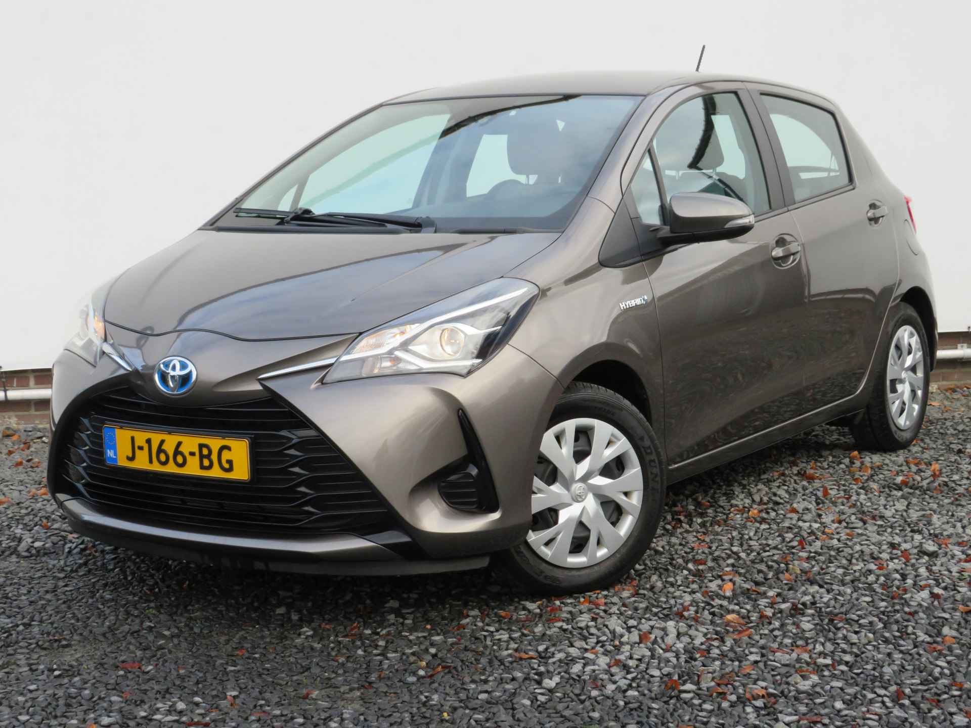 Toyota Yaris 1.5 Hybrid Active, Automaat, 1e Eigenaar, Camera en Cruise Control - 30/32