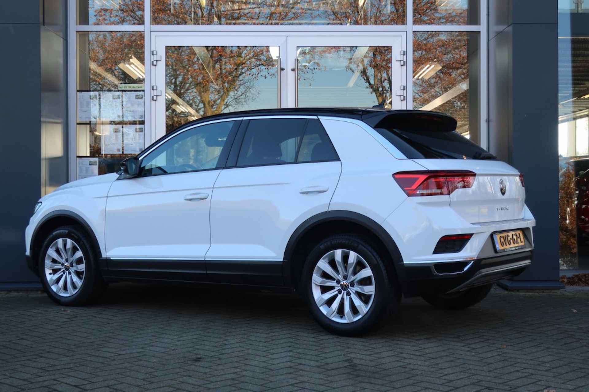 VOLKSWAGEN T-roc 1.5 TSI SPORT, Apple Carplay/ Android Auto, Navi, Clima, etc. - 6/31