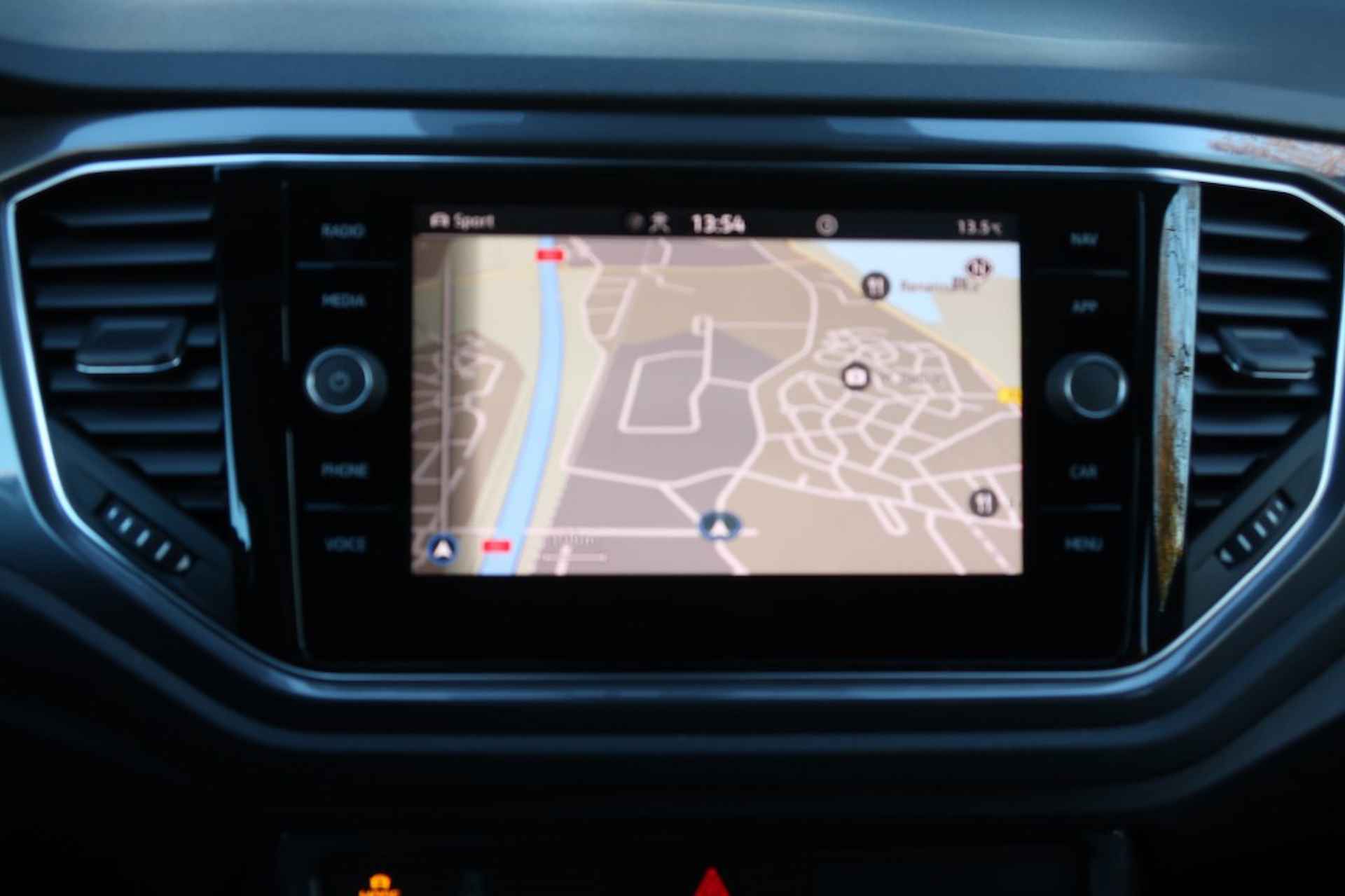 VOLKSWAGEN T-roc 1.5 TSI SPORT, Apple Carplay/ Android Auto, Navi, Clima, etc. - 26/31