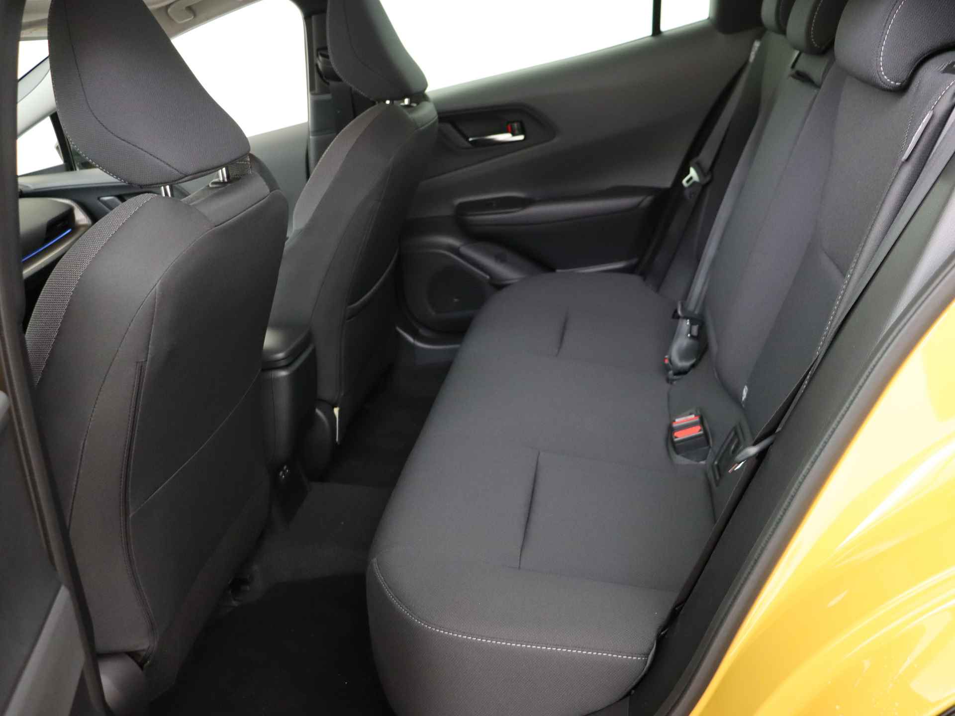 Toyota Prius 2.0 Plug-in Executive | Panoramadak | Full options | Demo - 14/47