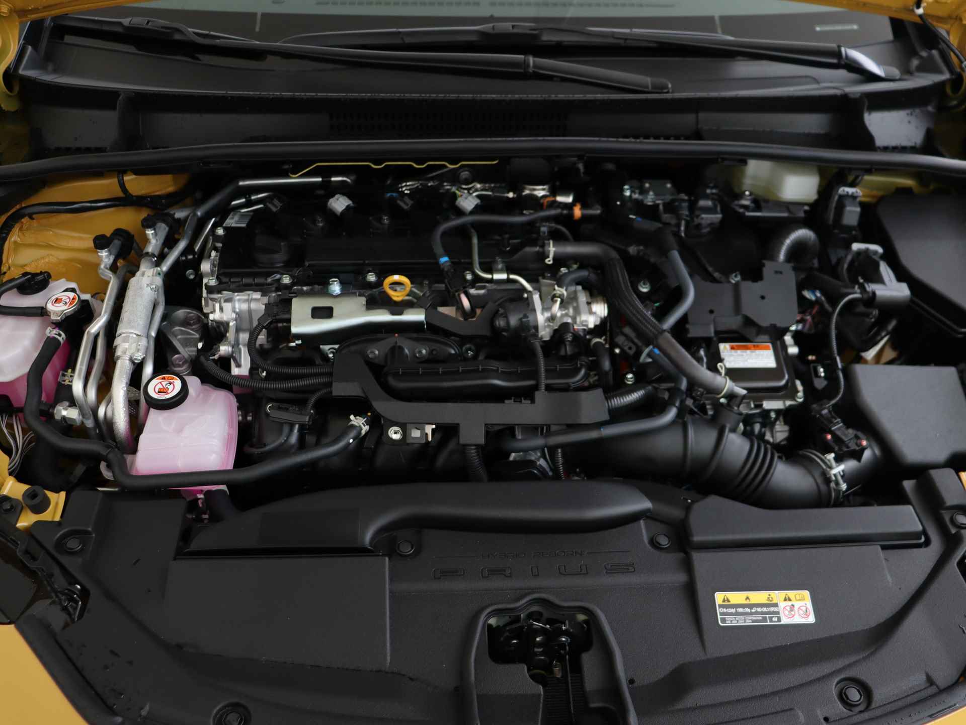 Toyota Prius 2.0 Plug-in Executive | Panoramadak | Full options | Demo - 32/47