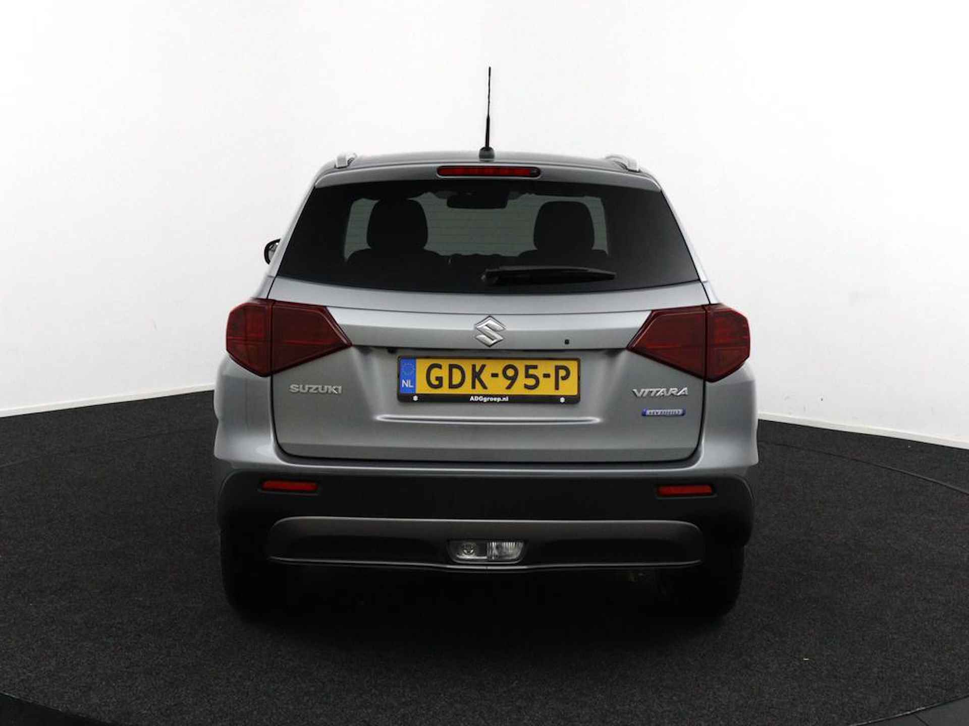 Suzuki Vitara 1.4 Boosterjet Select Smart Hybrid Automaat | Automaat | Keyless Entry | Adaptieve Cruise Control | Dealer Onderhouden | Privacy Glas | - 9/45