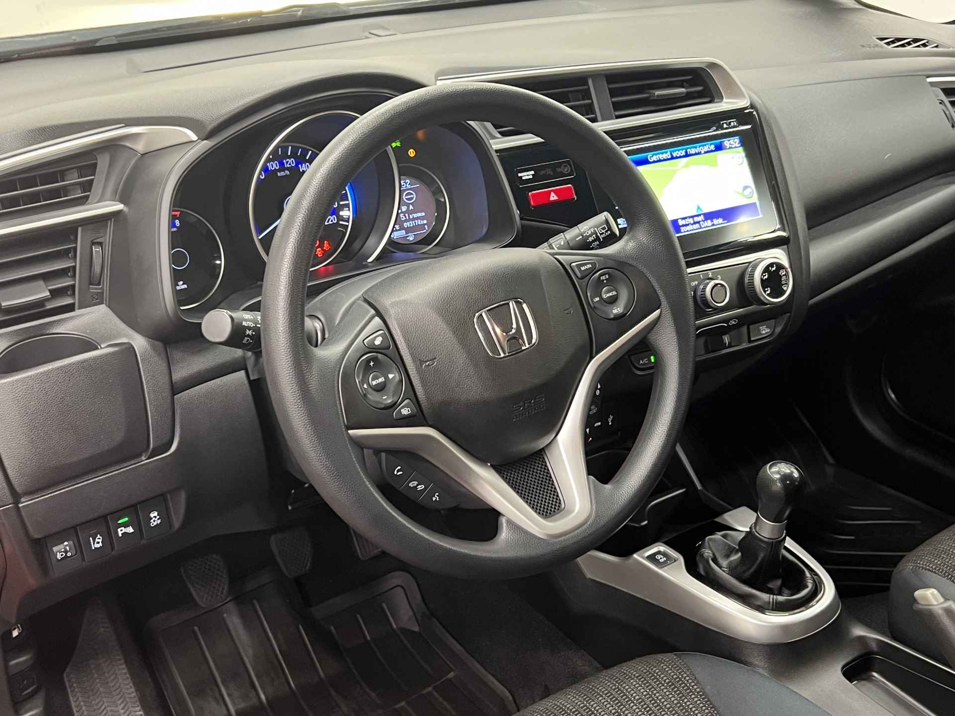 Honda Jazz 1.3 i-VTEC Comfort | NAVIGATIE | STOELVERWARMING | CRUISE CONTROL | - 2/42