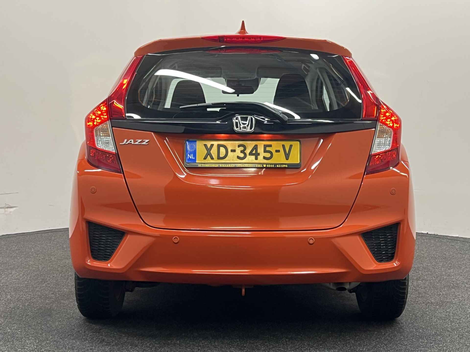 Honda Jazz 1.3 i-VTEC Comfort | NAVIGATIE | STOELVERWARMING | CRUISE CONTROL | - 8/42