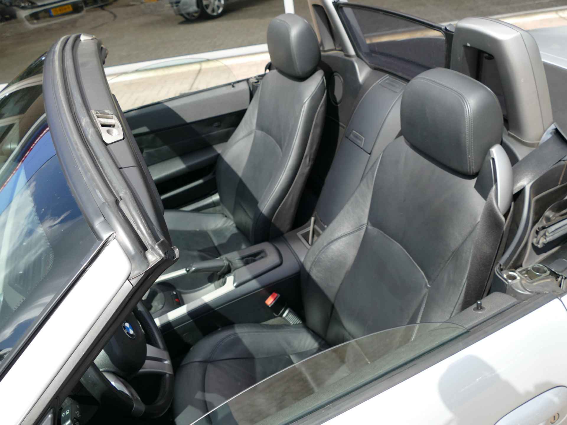 BMW Z4 Roadster 2.0i | leer | stoelverwarming | elektrisch dak | hardtop - 9/37