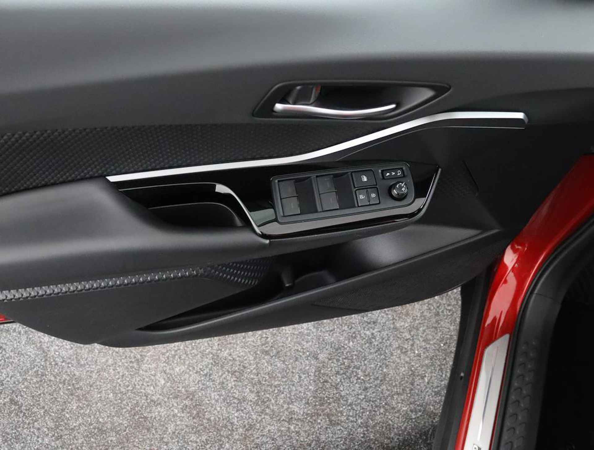 Toyota C-HR 2.0 Hybrid GR-Sport | Trekhaak | Navigatie | Parkeersensoren | 184PK | - 28/54