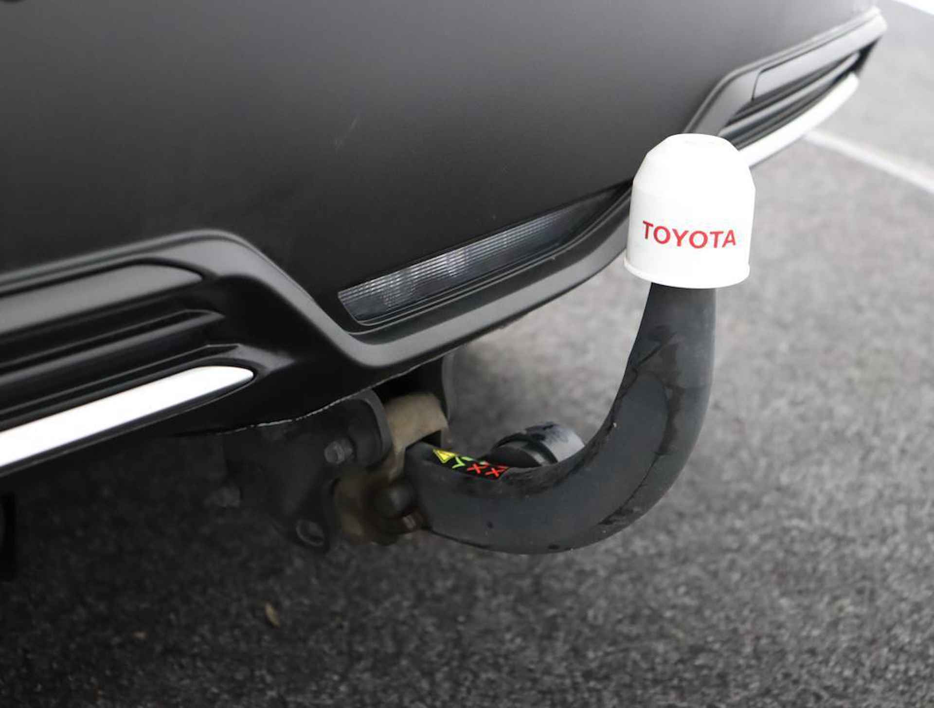 Toyota C-HR 2.0 Hybrid GR-Sport | Trekhaak | Navigatie | Parkeersensoren | 184PK | - 35/54