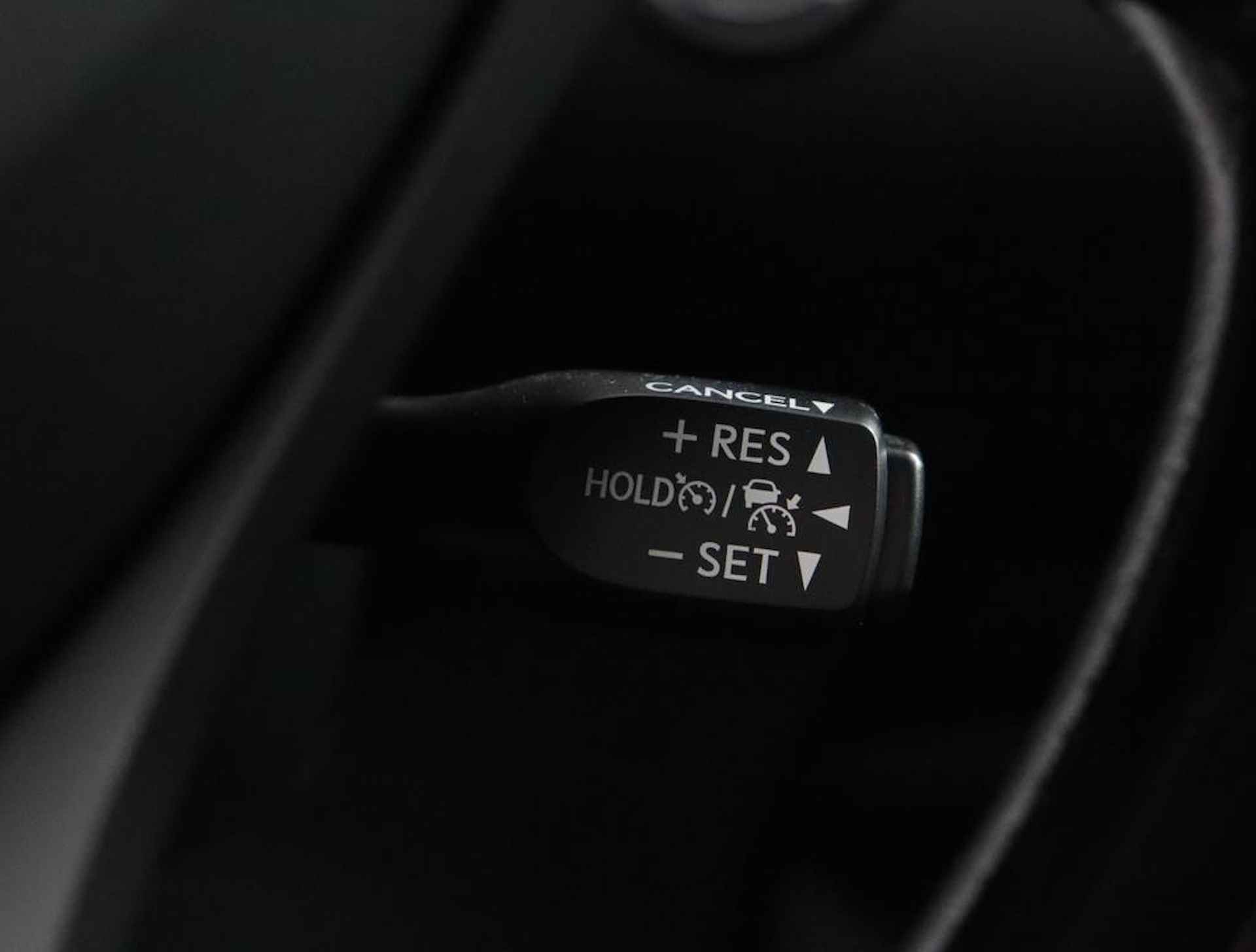 Toyota C-HR 2.0 Hybrid GR-Sport | Trekhaak | Navigatie | Parkeersensoren | 184PK | - 43/54