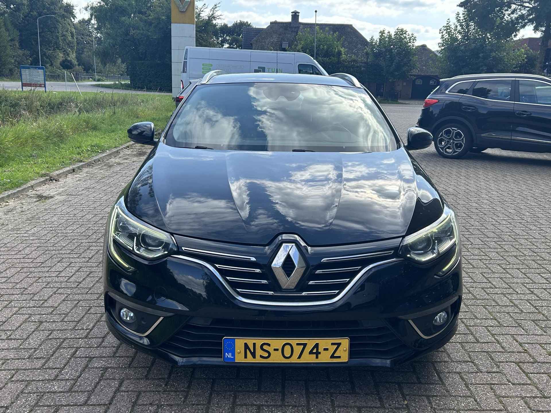 Renault Mégane Estate 1.2 TCe 130 Bose | NL-auto + dealer onderhouden | Trekhaak afn. | Navi | Clima | Cruise | LM velgen 17" | Easy Life Pack - 4/26