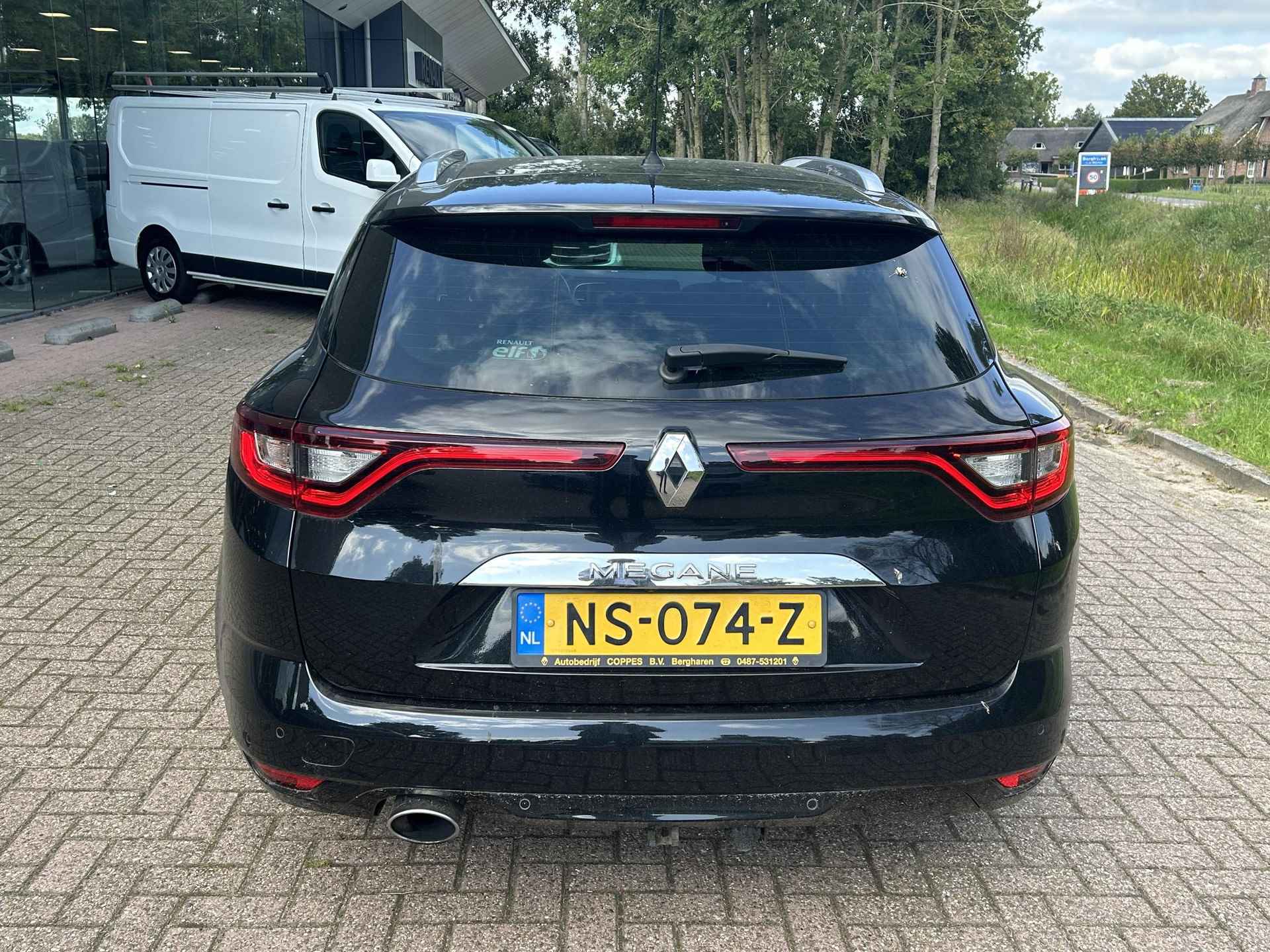 Renault Mégane Estate 1.2 TCe 130 Bose | NL-auto + dealer onderhouden | Trekhaak afn. | Navi | Clima | Cruise | LM velgen 17" | Easy Life Pack - 5/26