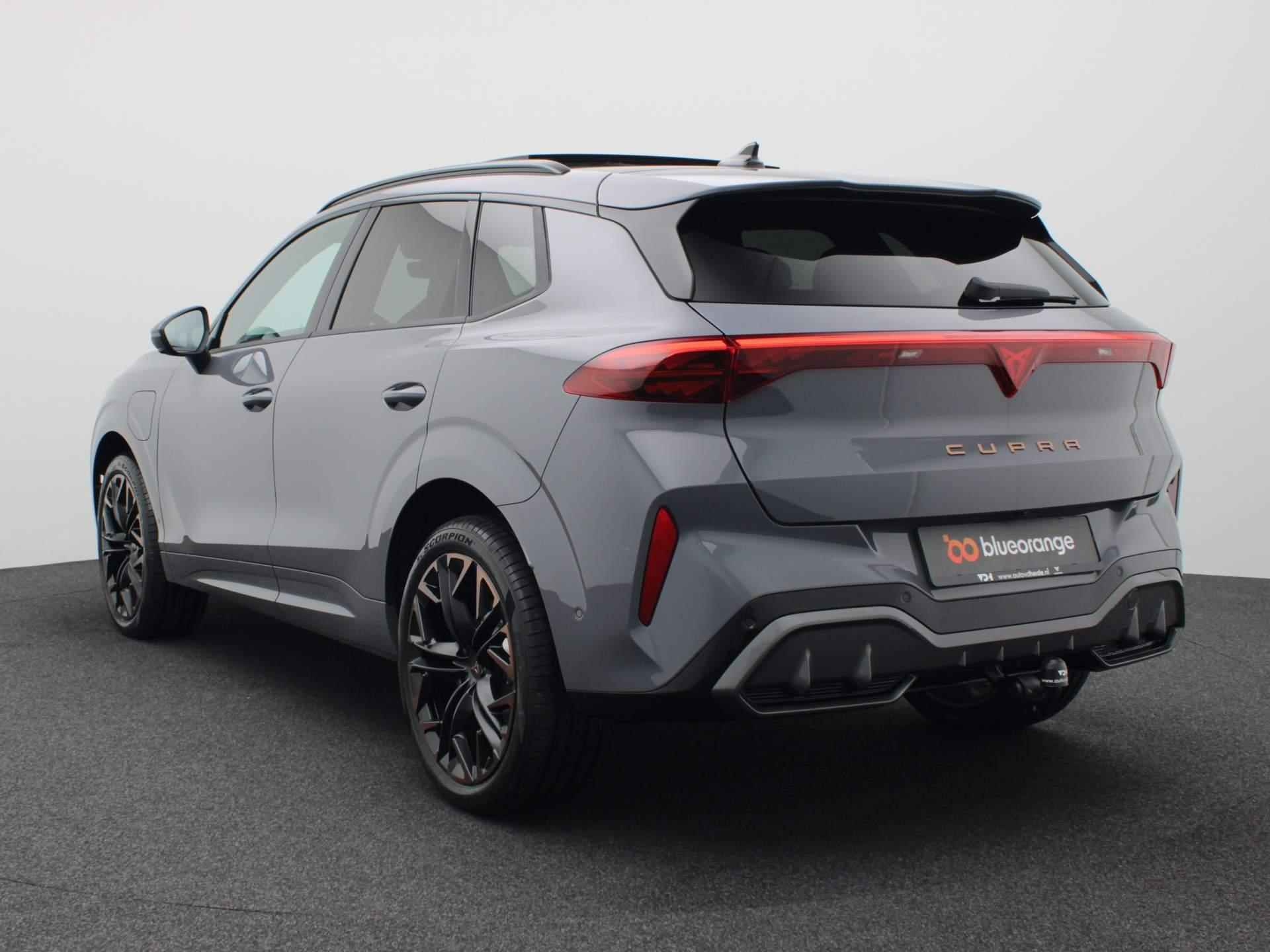 CUPRA Terramar 1.5 TSI e-Hybrid VZ Performance 272PK DSG Led matrix, head-up display, 360gr camera, trekhaak, Stuur-stoelverwarming, Panoramadak, adaptive cruise, keyless, side assist, 20" lichtmetaal - 10/62