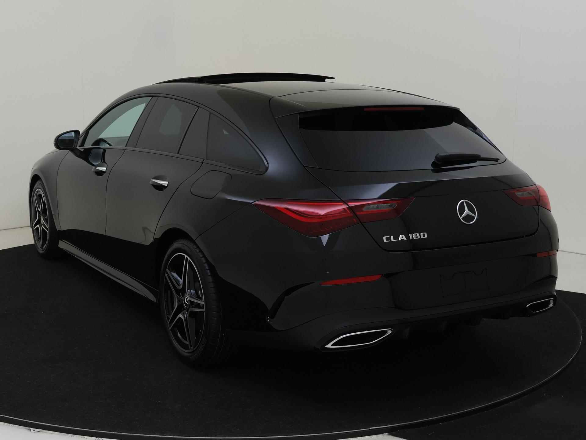 Mercedes-Benz CLA 180 Coupe Star Edition AMG-Line Nightpakket / Panoramaschuifdak / Smartphone-integratie / Dodehoekassistent / DISTRONIC/ Multibeam - 7/33