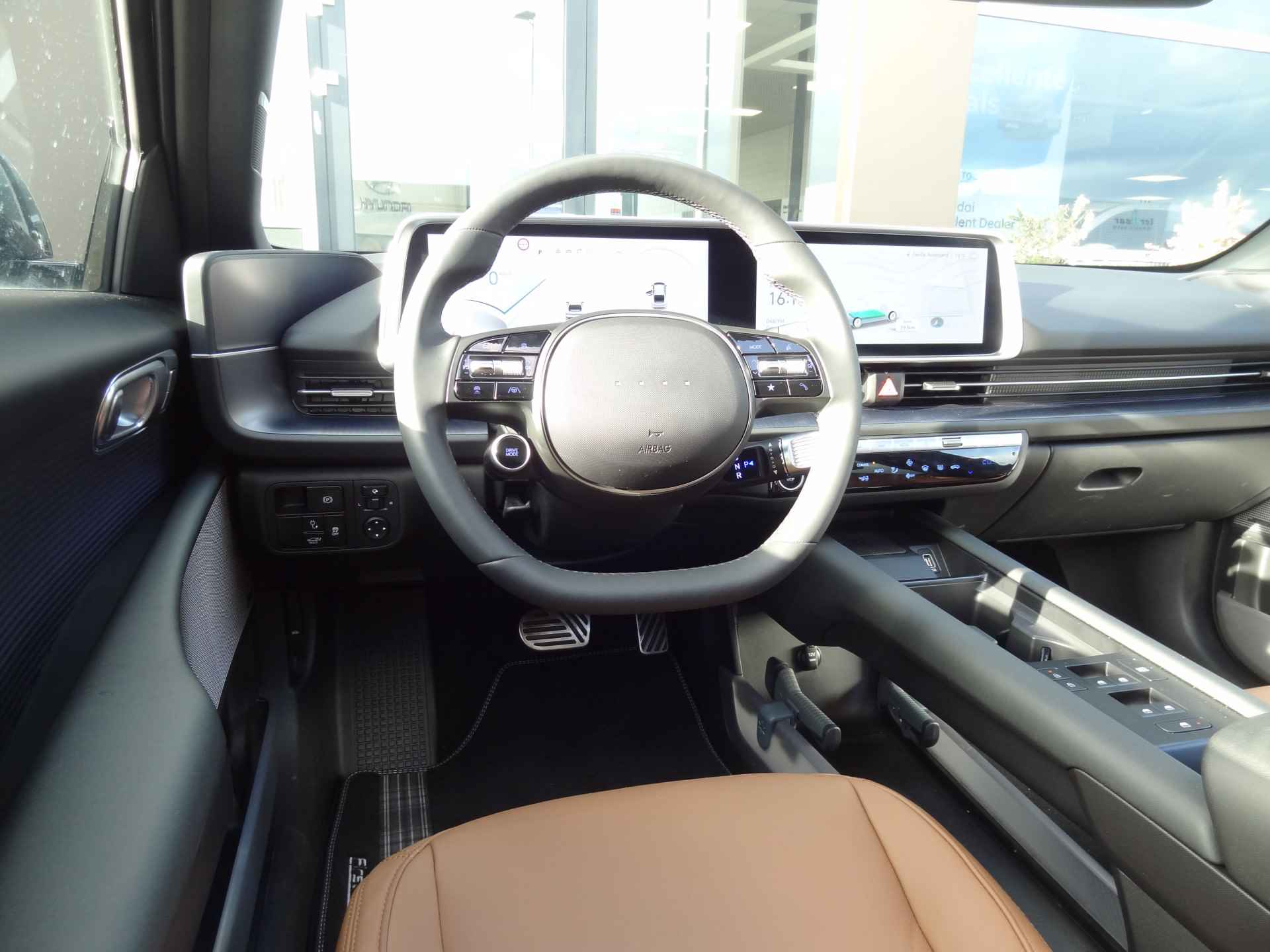 Hyundai IONIQ 6 First Edition AWD 77 kWh | LEDER | SCHUIF-KANTELDAK | 360-GRADEN CAMERA - 14/41