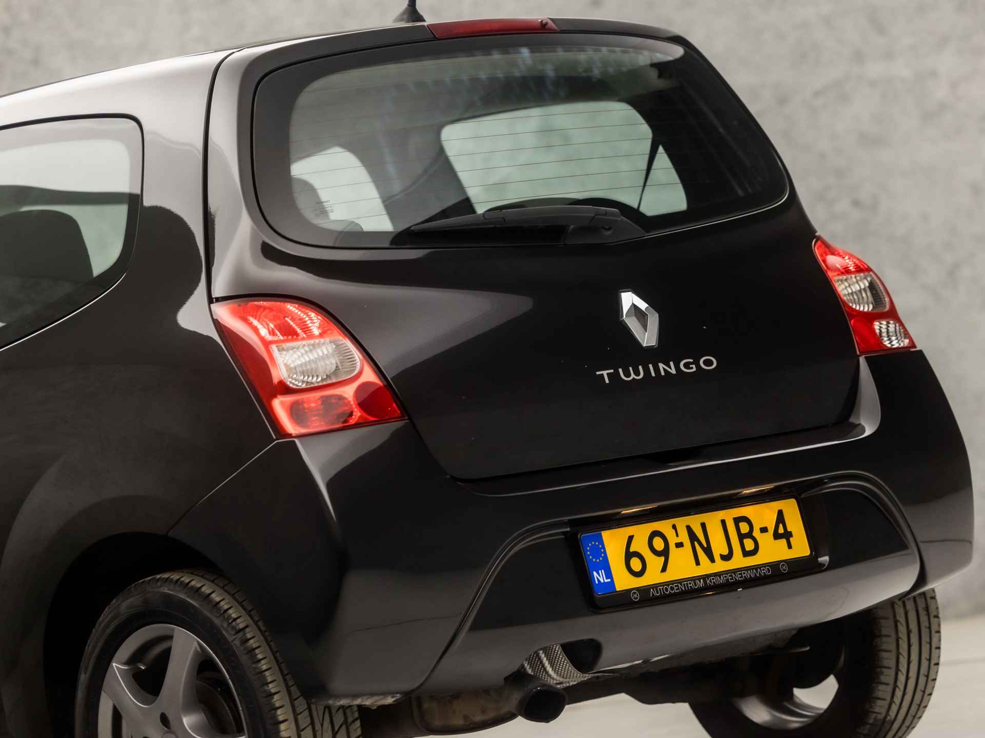 Renault Twingo 1.2-16V Authentique (RADIO, NAP, AIRCO, ARMSTEUN, SPORTSTOELEN, ELEK RAMEN, LM VELGEN, NIEUWE APK, NIEUWSTAAT) - 11/25