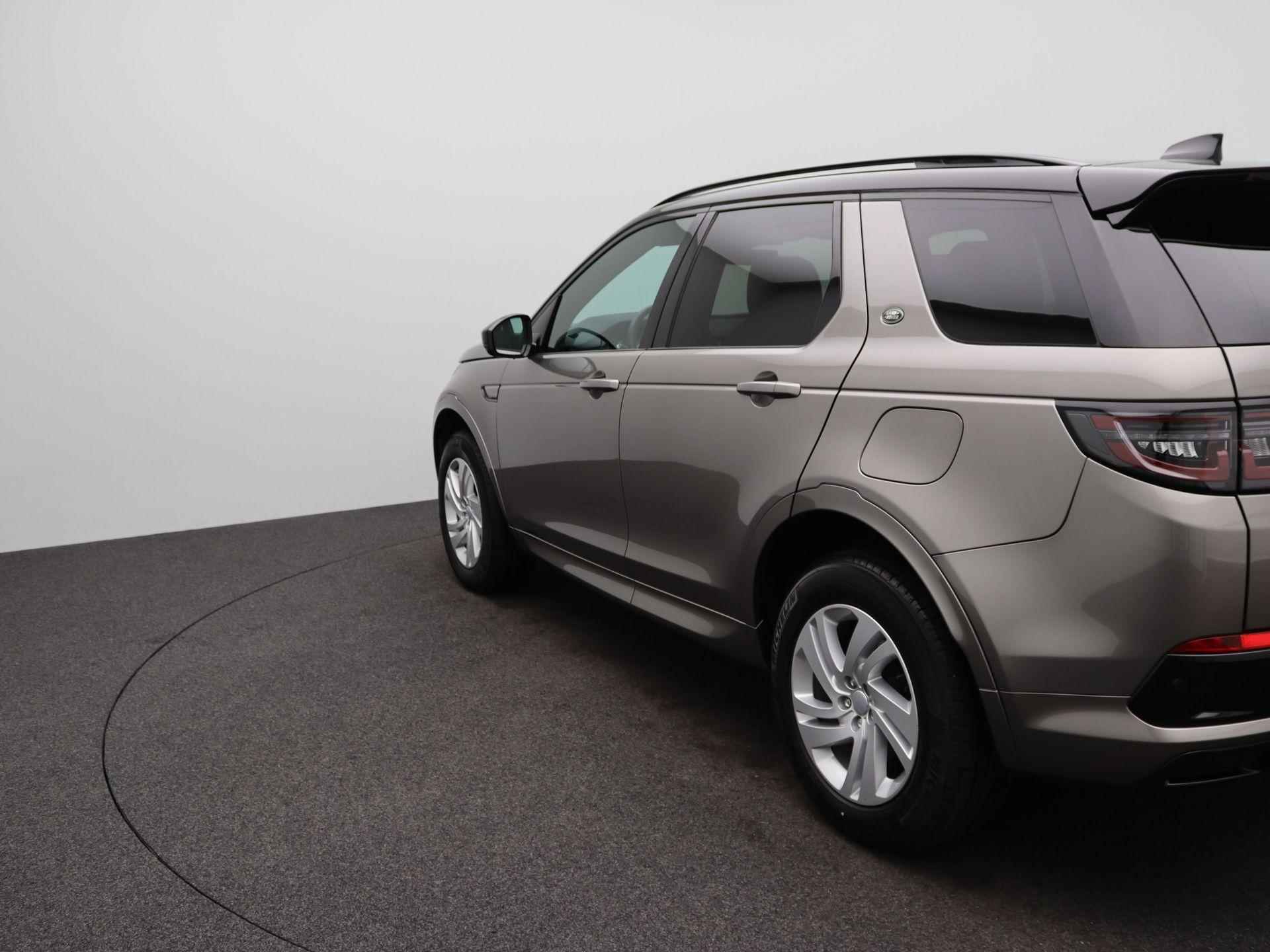 Land Rover Discovery Sport P300e R-Dynamic S | Eerste Eigenaar | Dealer Onderhouden | Panoramadak | - 38/49