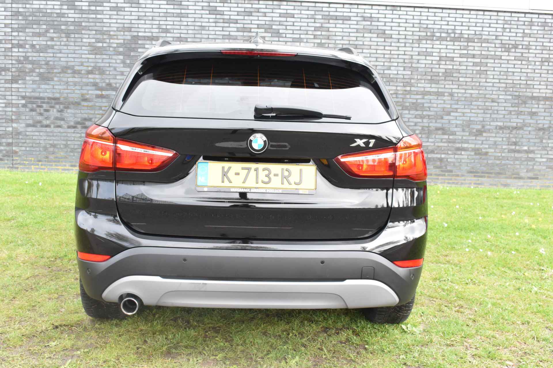 BMW X1 sDrive18i Navigatie Privacy glas Rijd als nieuw - 17/52
