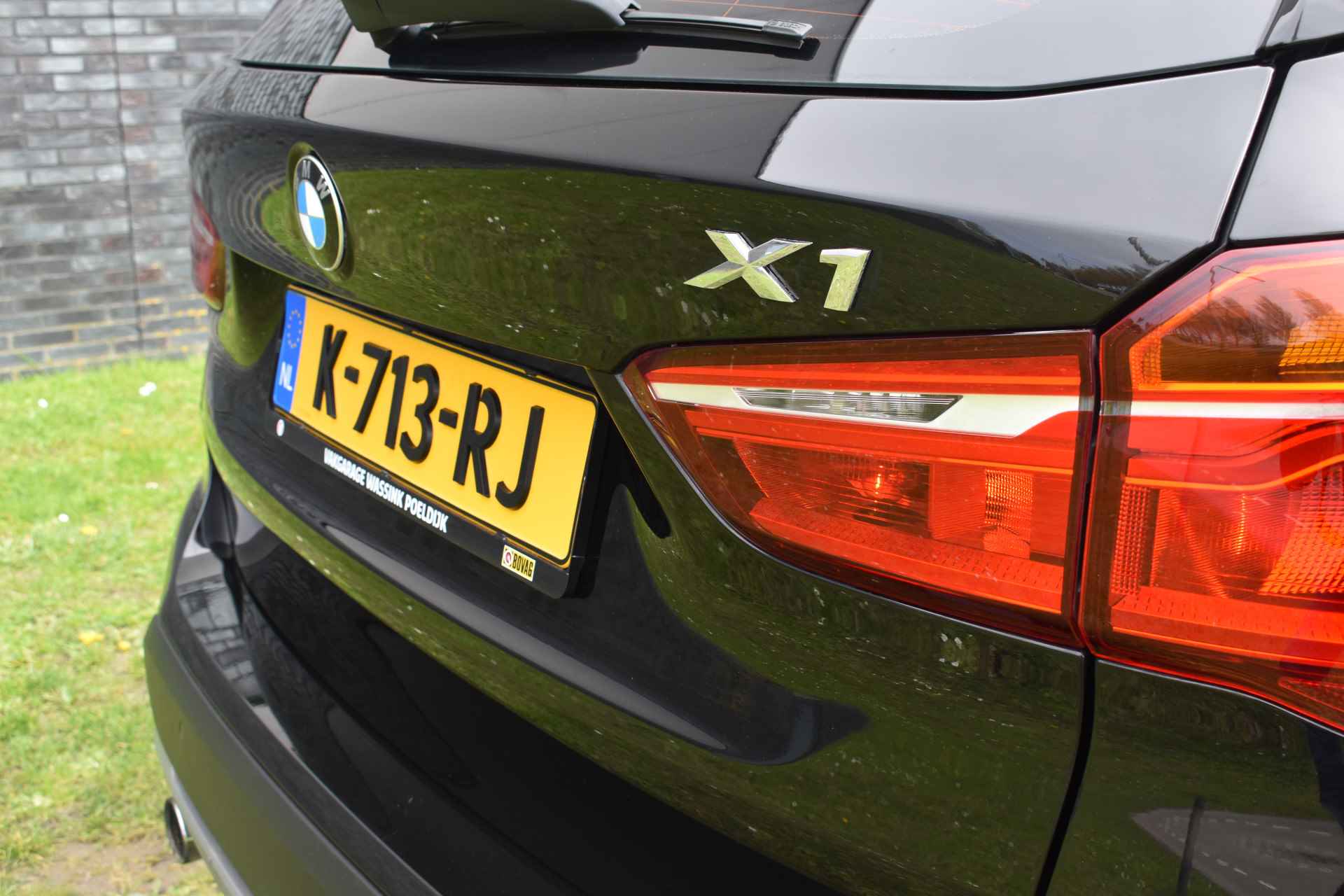 BMW X1 sDrive18i Navigatie Privacy glas Rijd als nieuw - 45/52