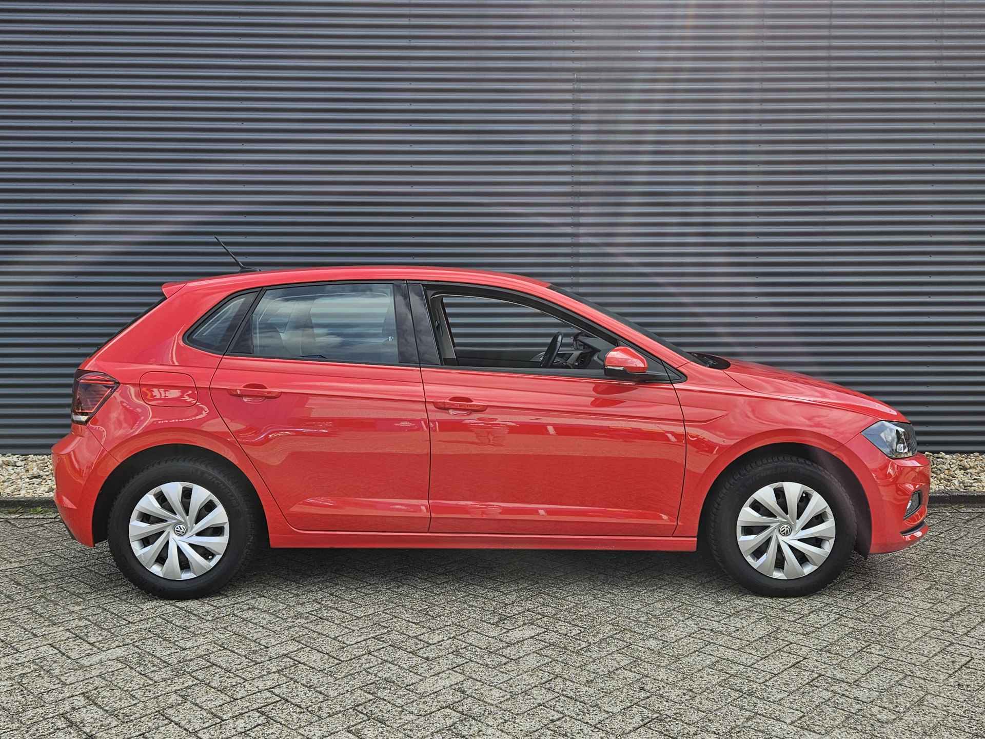 Volkswagen Polo 1.0 MPI Comfortline Business | Navigatie | Climate Control | Apple Carplay en Apple Carplay | - 13/44