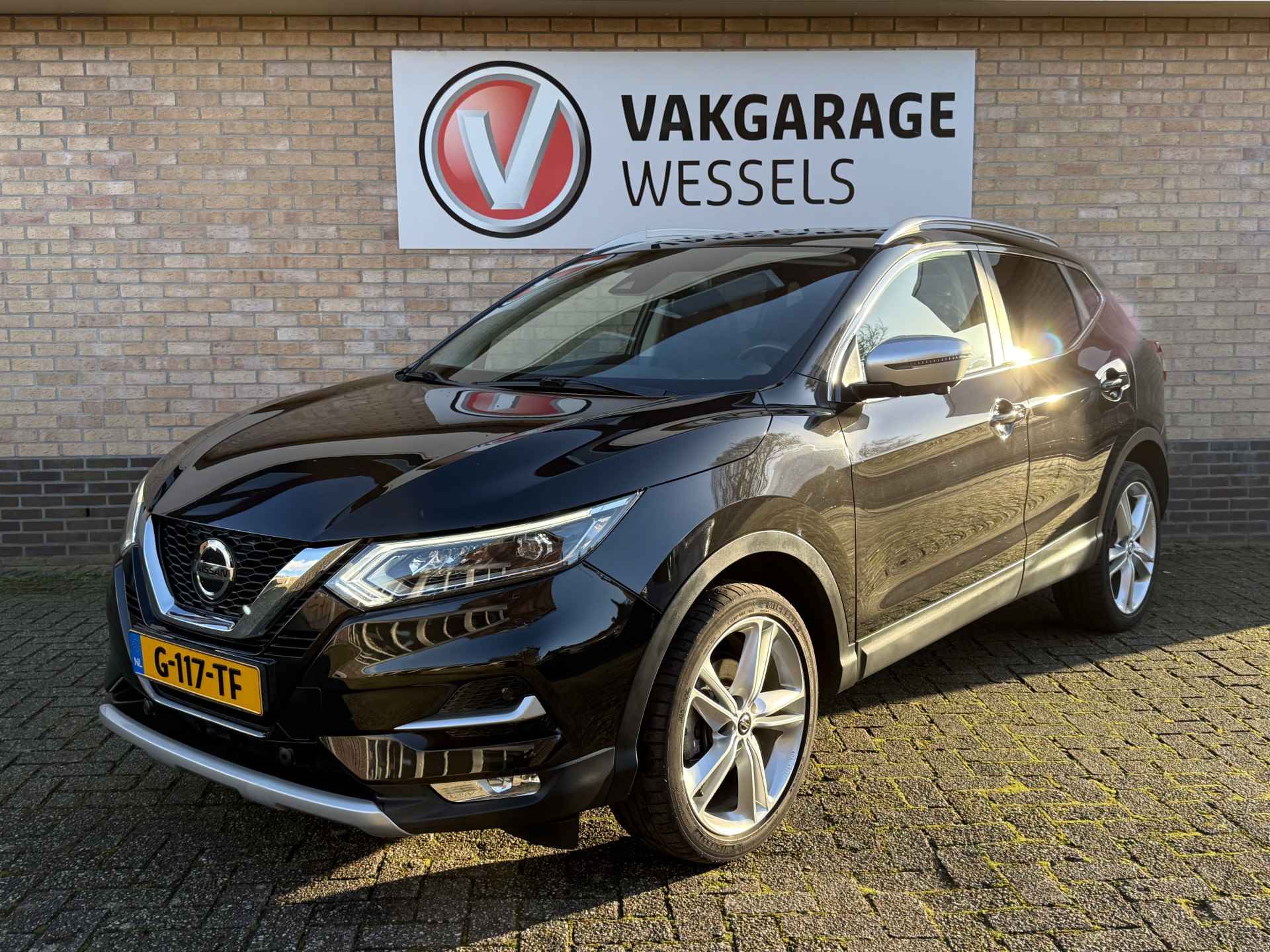 Nissan QASHQAI 1.3 DIG-T N-Motion | Clima | LM | Navi | Camera | PDC | Panoramadak | - 3/33