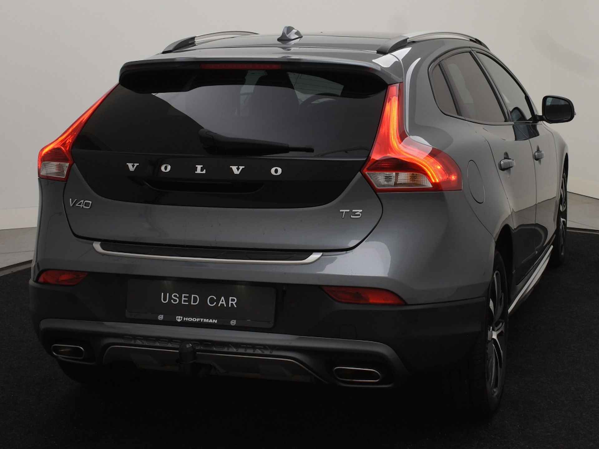 Volvo V40 Cross Country T3 AUT(6) DYNAMIC DAB+ KEYLESS PANORAMADAK CAMERA VOLVO ON CALL - 5/37