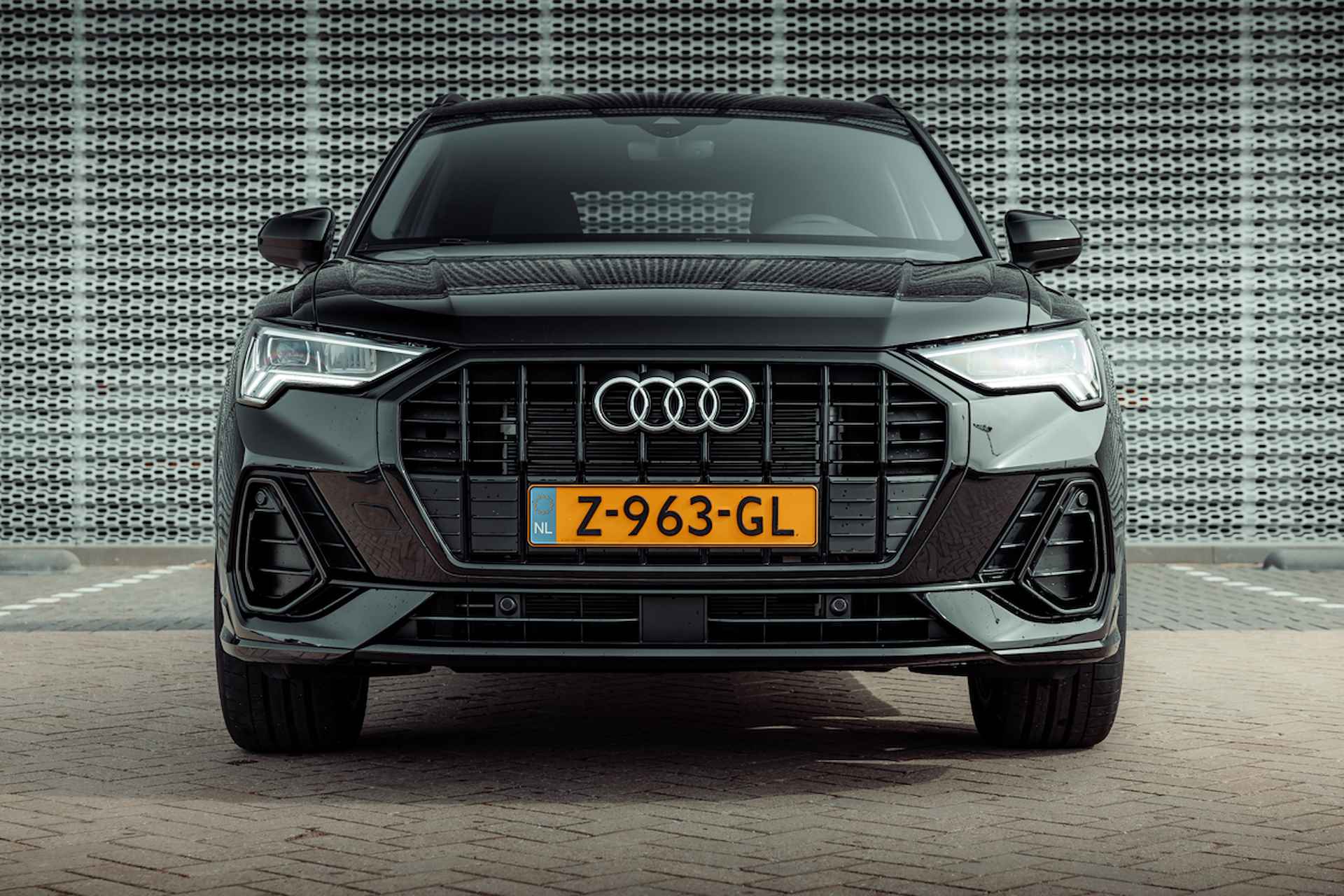 Audi Q3 45 TFSI e 245pk s-tronic S edition | Optiek zwart | Privacy glass | Comfortsleutel | Adaptive cruise control | 19" LM velgen | Stoelverwarming - 6/35