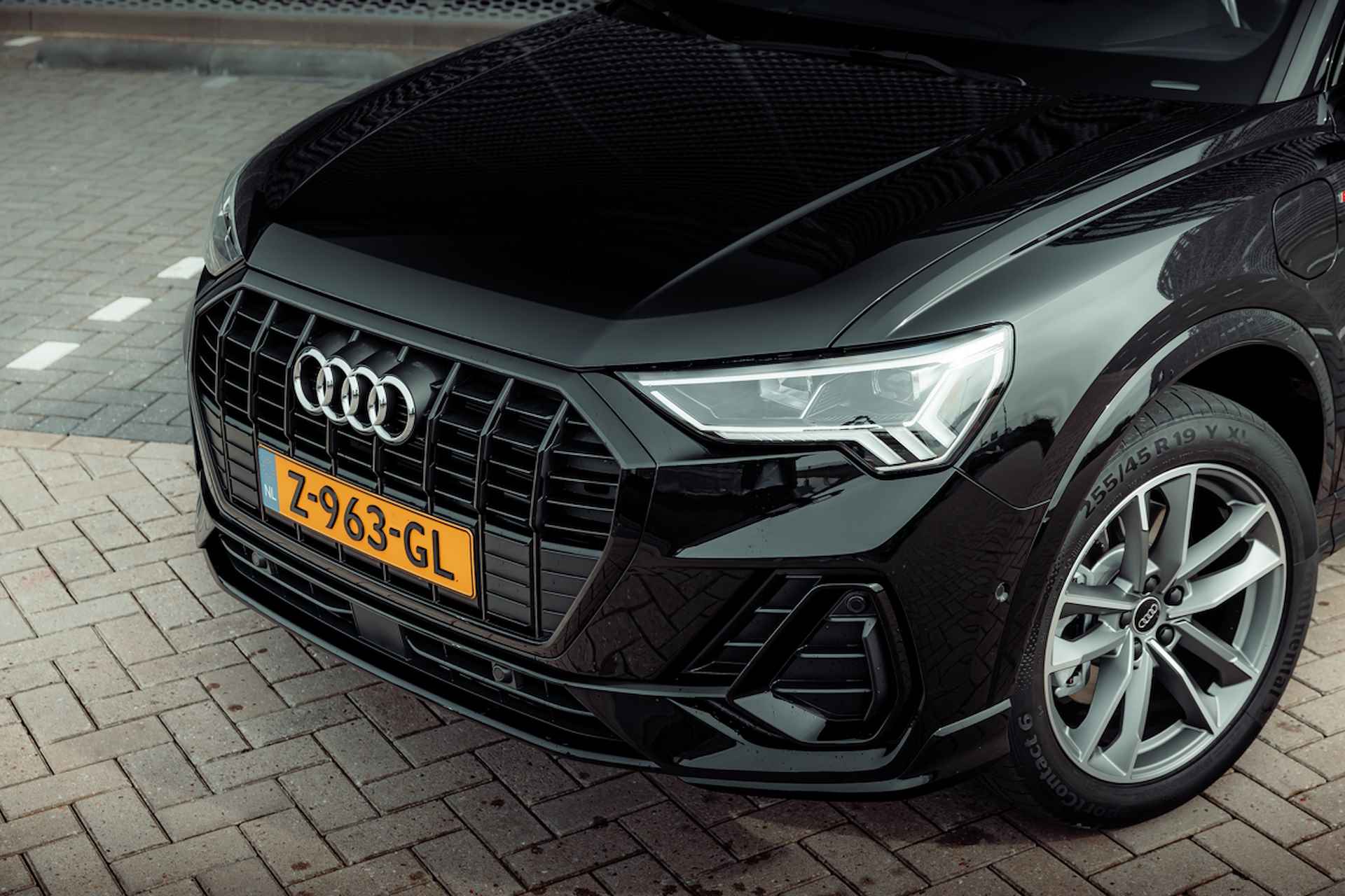 Audi Q3 45 TFSI e 245pk s-tronic S edition | Optiek zwart | Privacy glass | Comfortsleutel | Adaptive cruise control | 19" LM velgen | Stoelverwarming - 10/35