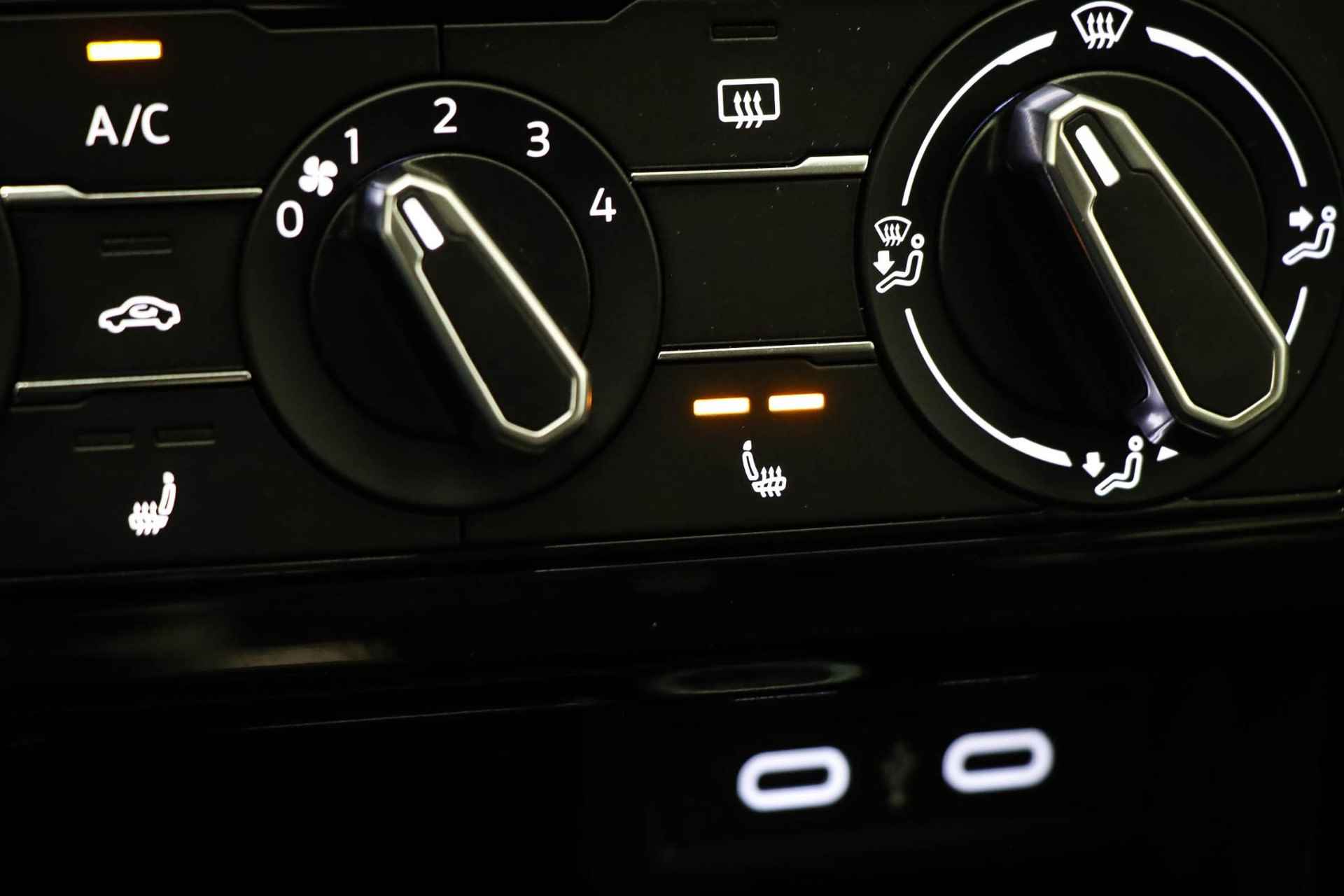 Volkswagen T-Cross 1.0 TSI Life Edition NIEUW MODEL | LED | STOELVERWARMING | CAMERA - 37/53