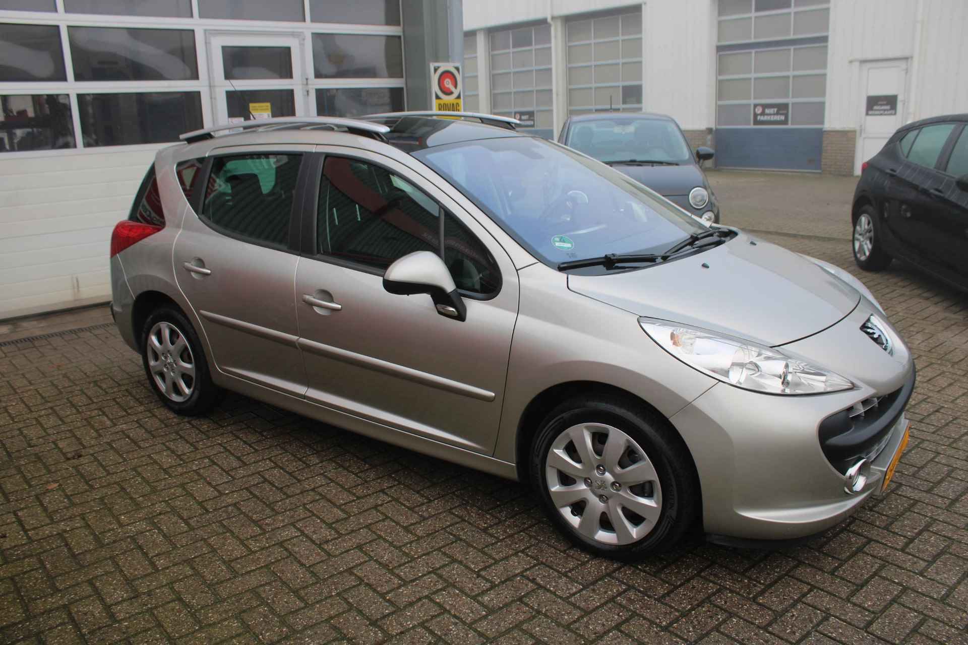 Peugeot 207 SW 1.6 VTi XS - 5/29