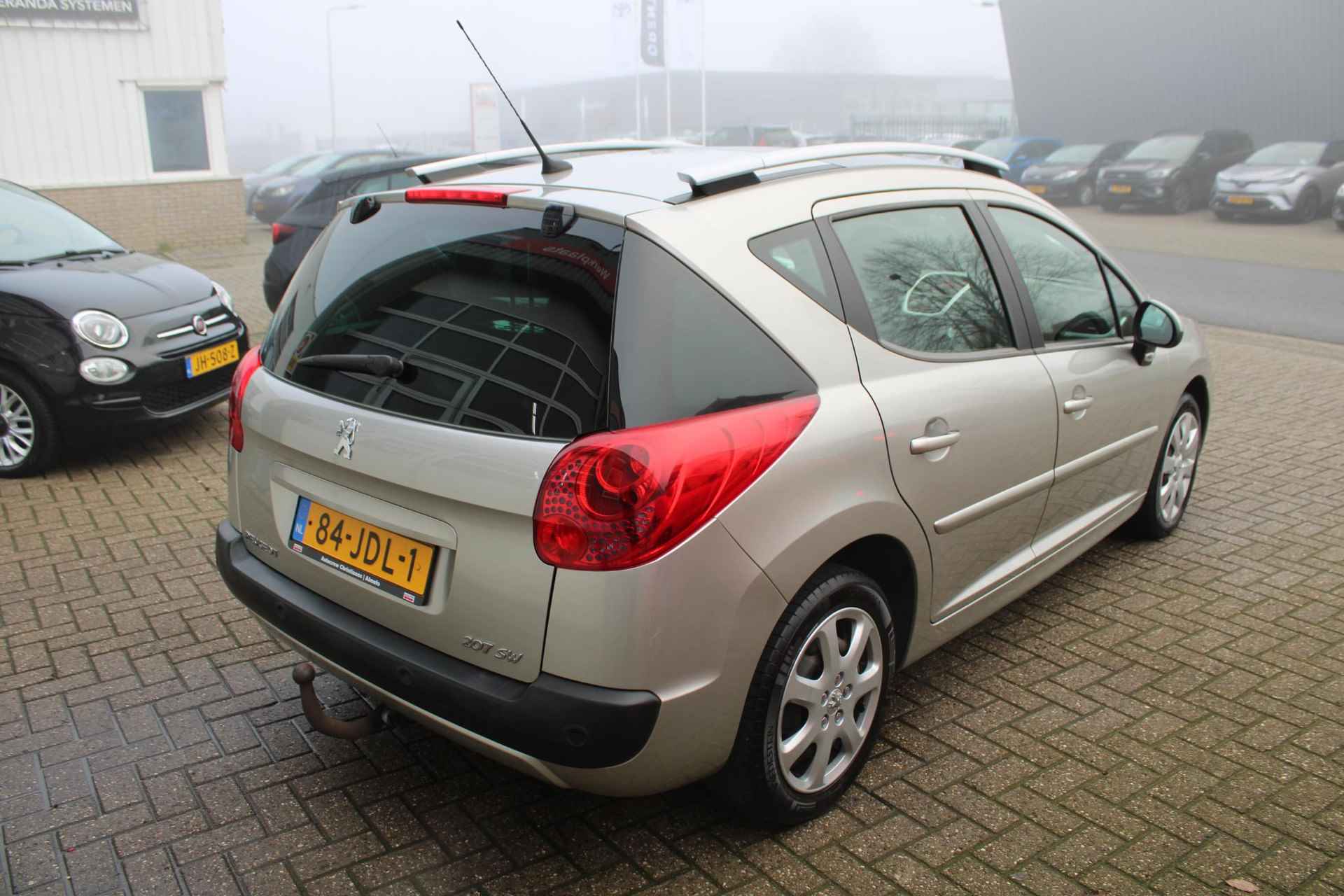 Peugeot 207 SW 1.6 VTi XS - 7/29