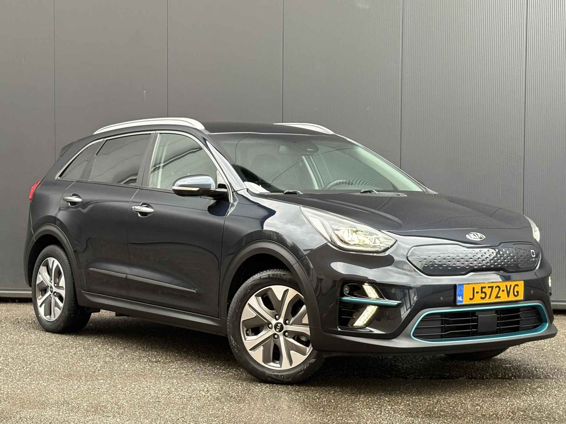 Kia e-Niro ExecutiveLine 64 kWh 1e Eigenaar | Navi | Dealer onderhouden | Bluetooth | Camera | Climate & (adaptieve) cruise control | Fabrieksgarantie t/m 27-10-2027 | NAP - 3/43