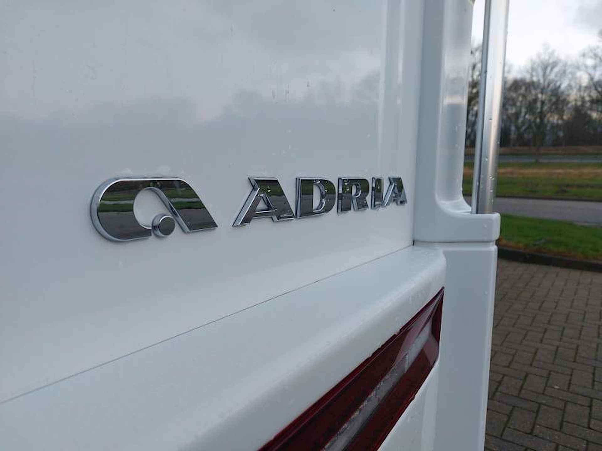 Adria Adora 542 UL 2022 Mover / Voortent - 6/22