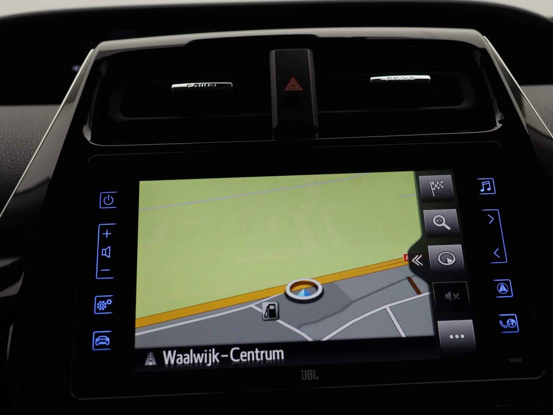 Toyota Prius 1.8 Plug-in Business Plus | JBL Audio | Camera | Head Up | Navigatie | - 16/40