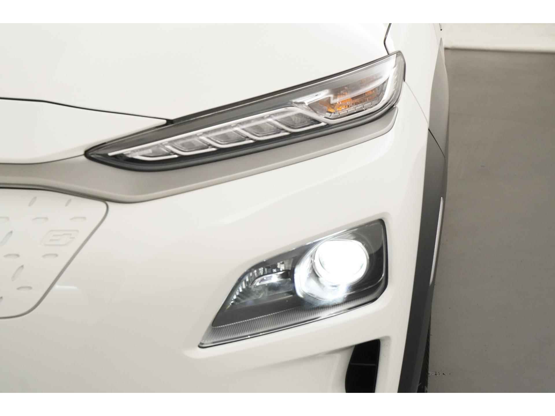 Hyundai KONA EV Style 64 kWh | Schuifdak | Zondag Open! - 20/43