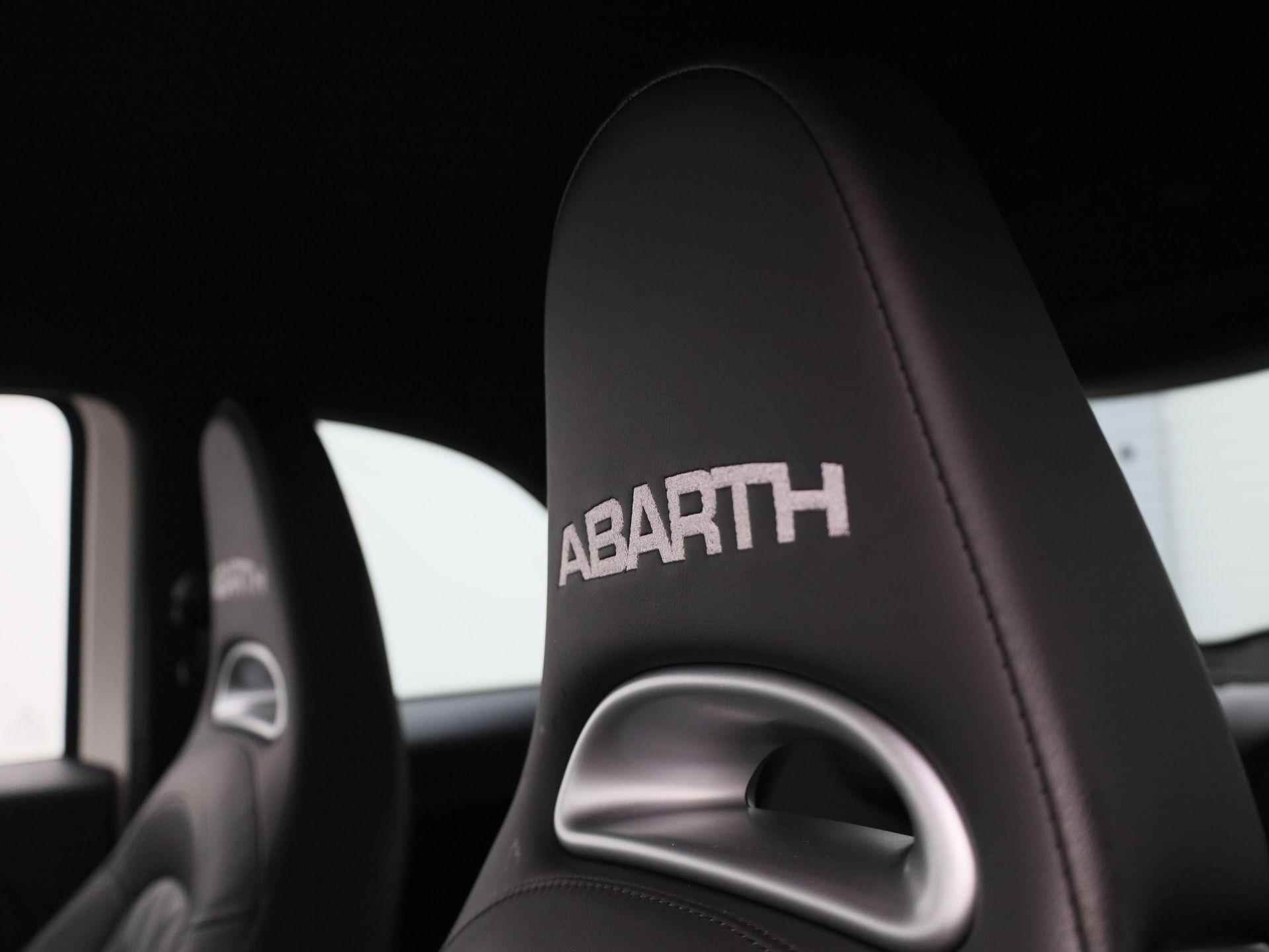 Abarth 500 1.4 T-Jet Abarth Turismo | 595 Turismo | Lederen Sport Bekleding | Apple Carplay | 17 Inch Licht Metalen Velgen | Sportuitlaat | ParkeerSensoren | - 30/39