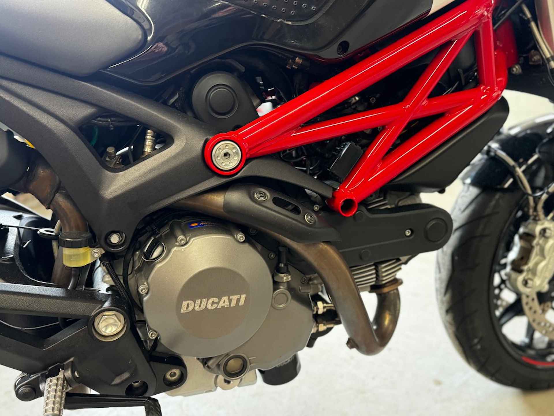 DUCATI Monster 796 Corse Uitvoering - 9/14