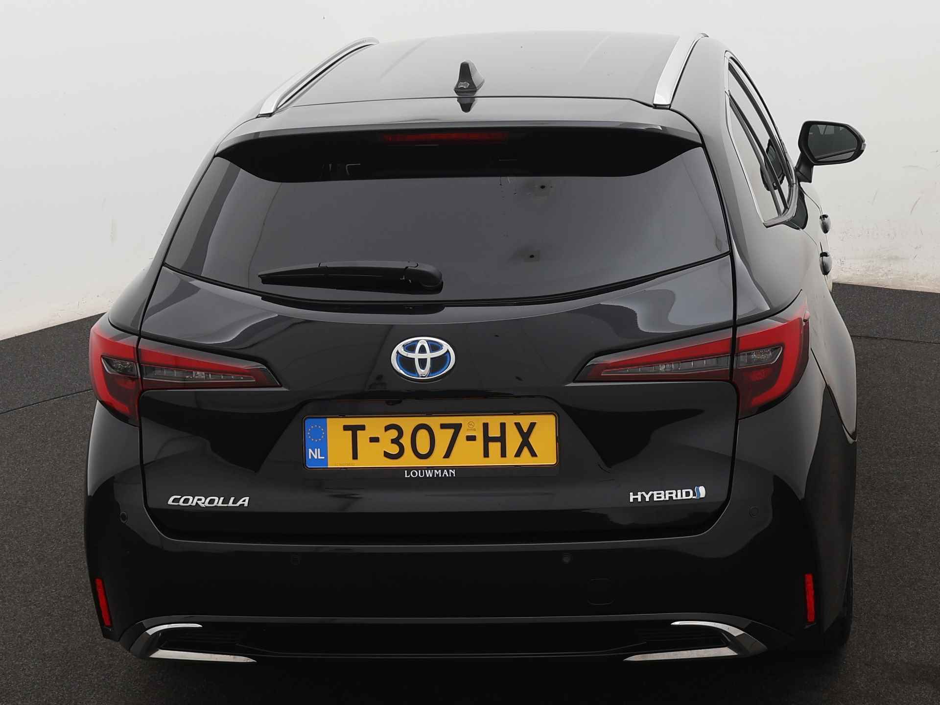 Toyota Corolla Touring Sports 1.8 Hybrid First Edition | Navigatie | Half Leder | Elek. Achterklep | - 30/46