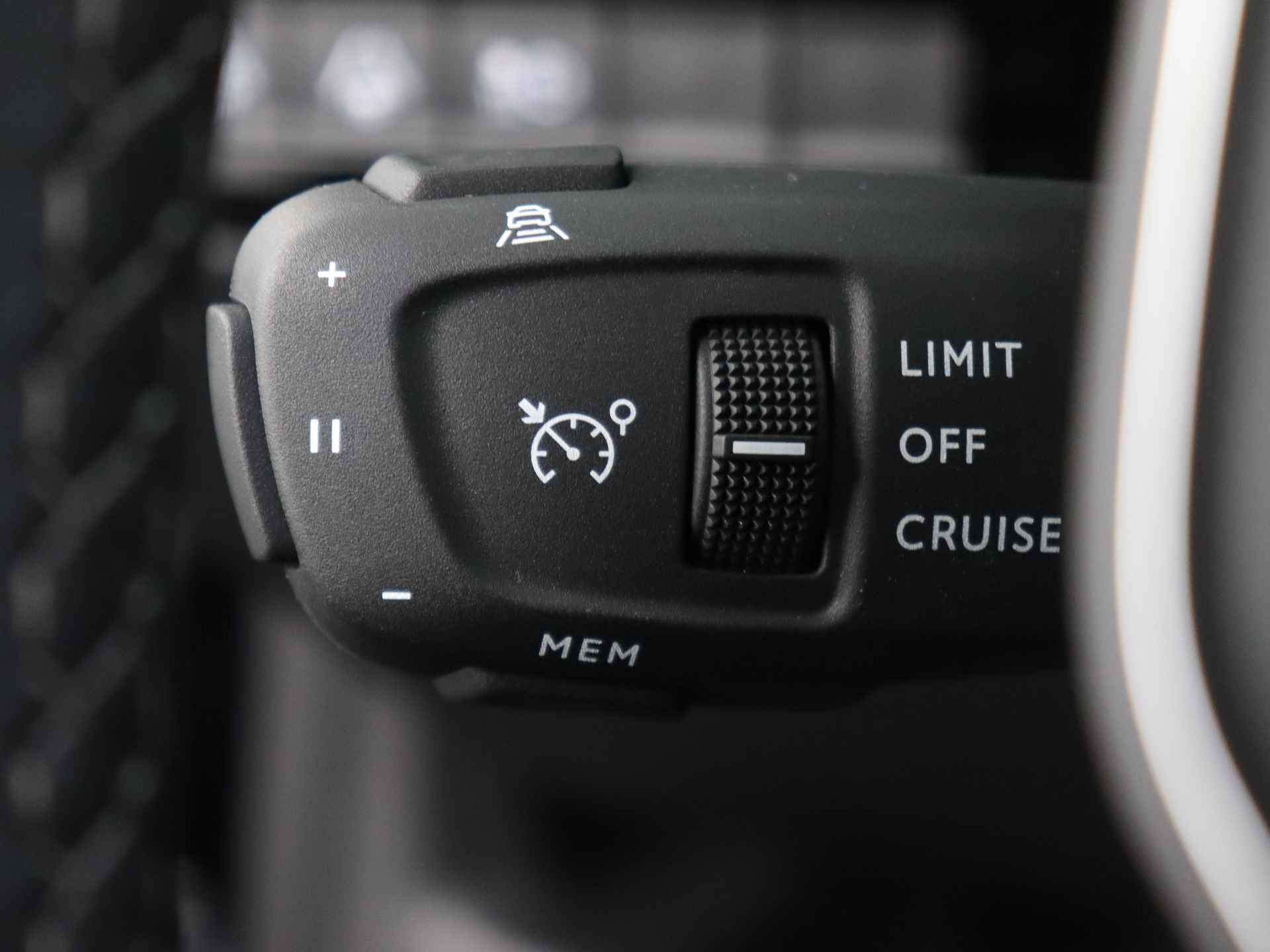 Peugeot 508 1.6 HYbrid Allure Pack Business | Navigatie | Achteruitrijcamera | Parkeersensoren | Stoelverwarming | - 21/39