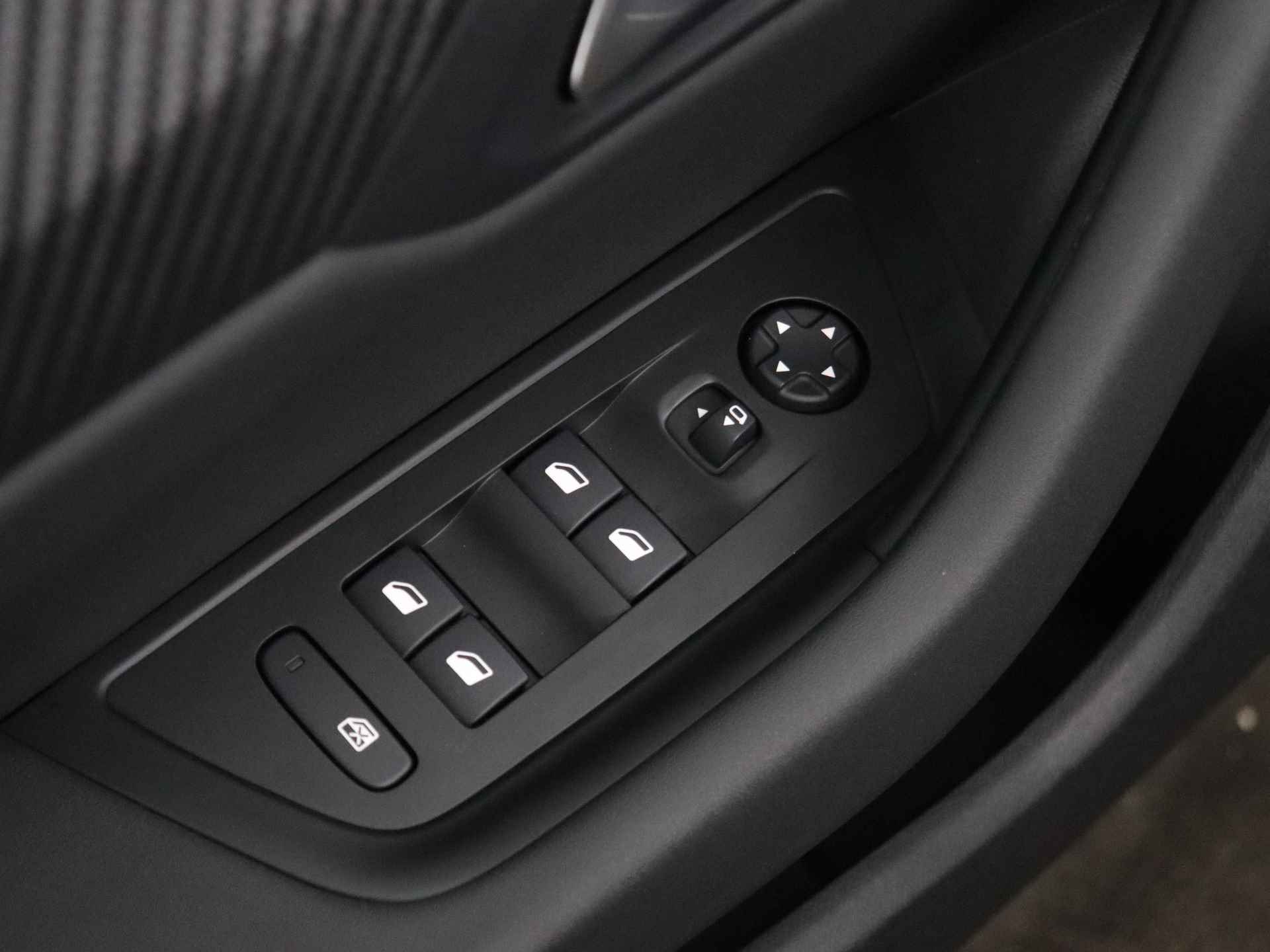 Peugeot 508 1.6 HYbrid Allure Pack Business | Navigatie | Achteruitrijcamera | Parkeersensoren | Stoelverwarming | - 27/39
