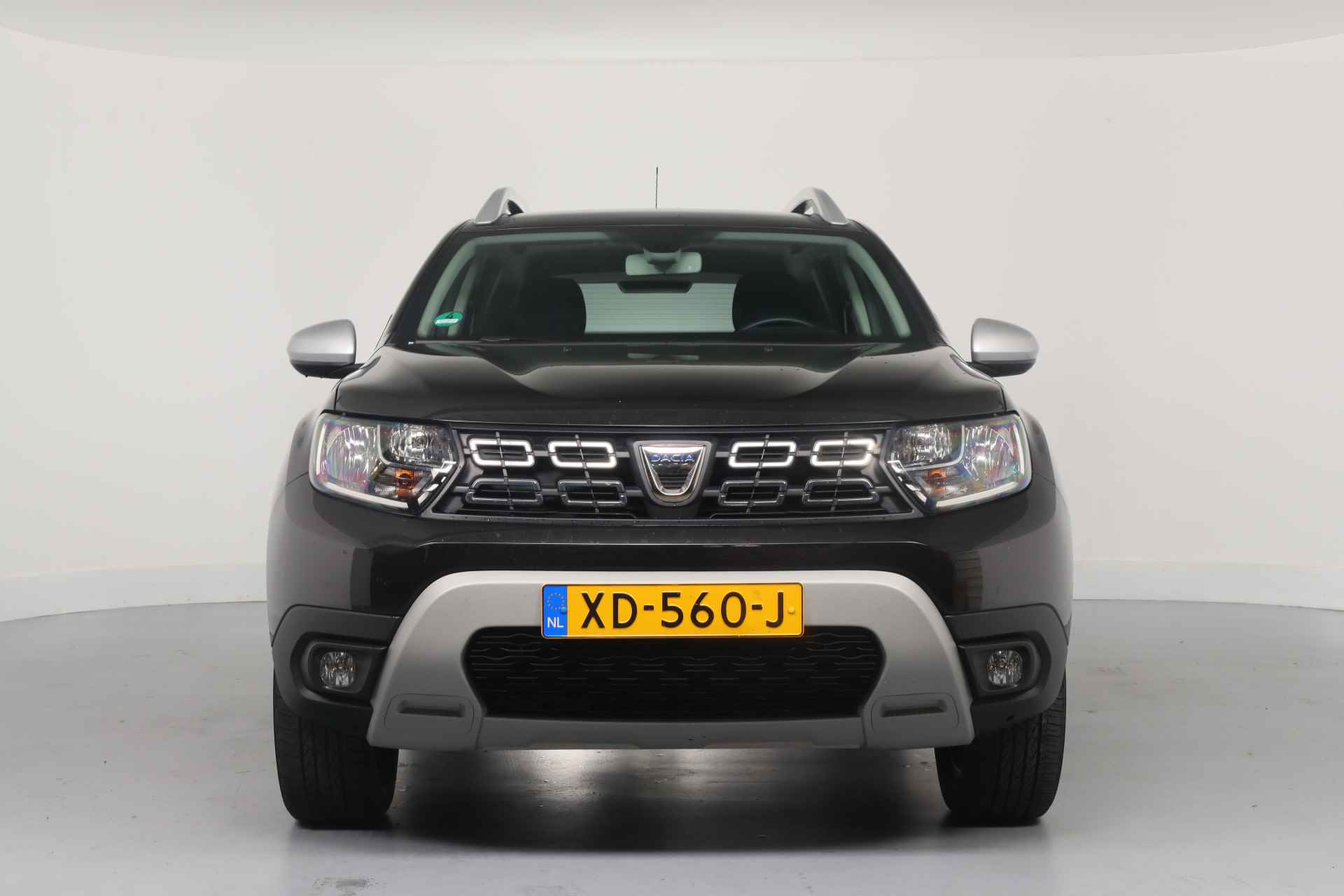 Dacia Duster 1.6 SCe Prestige LPG | Dealer Onderhouden! | 1e Eigenaar! | Trekhaak | PDC | Keyless | Camera | DAB+ - 2/39