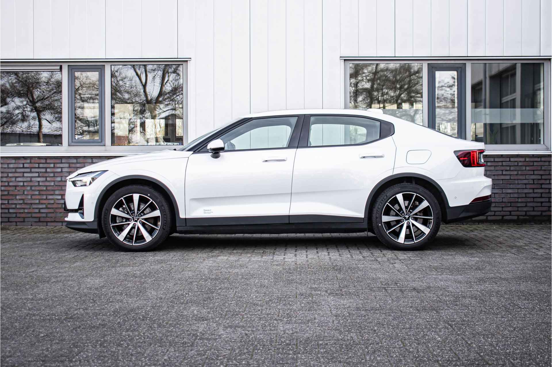 Polestar 2 Long Range Dual Motor 78 kWh - 11/28