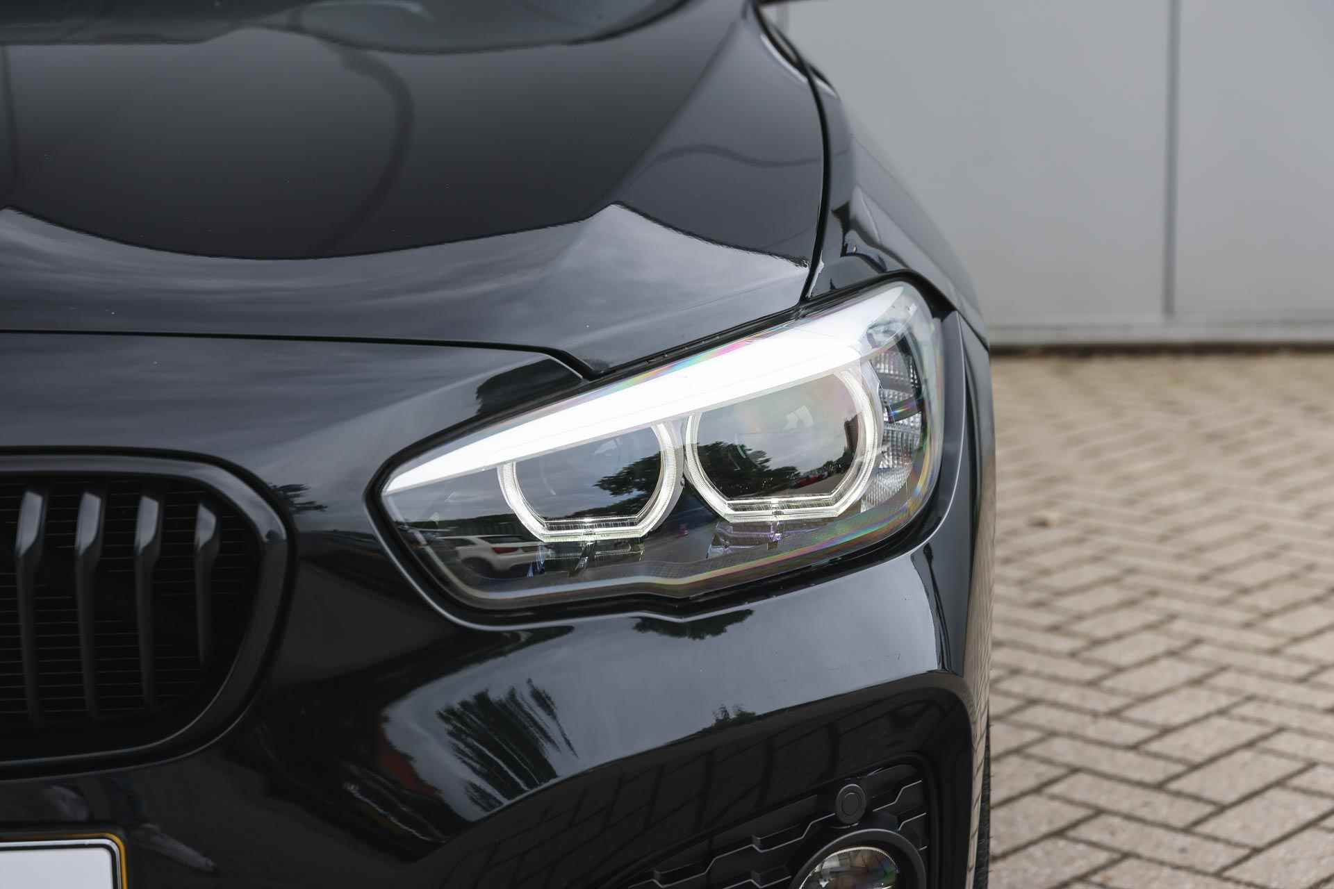 BMW 1-serie 116i High Executive M Sport / Schuif-kanteldak / Sportstoelen / Stoelverwarming / LED / Cruise Control / Navigatie Professional / M Sportonderstel - 24/29